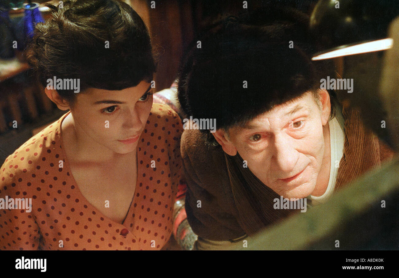 AMELIE - 2001 Ossard film with Audrey Tautou and Serge Merlin Stock Photo