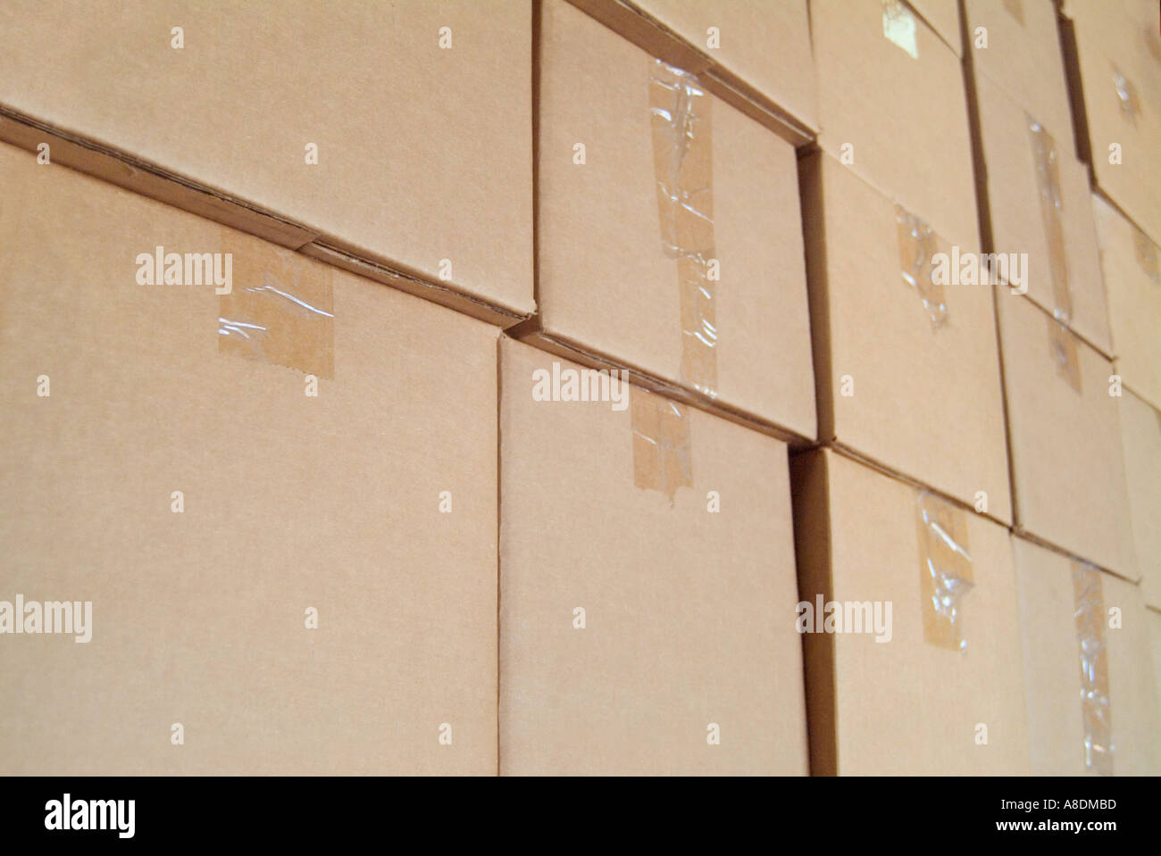 Cardboard box delivery package hi-res stock photography and images - Alamy