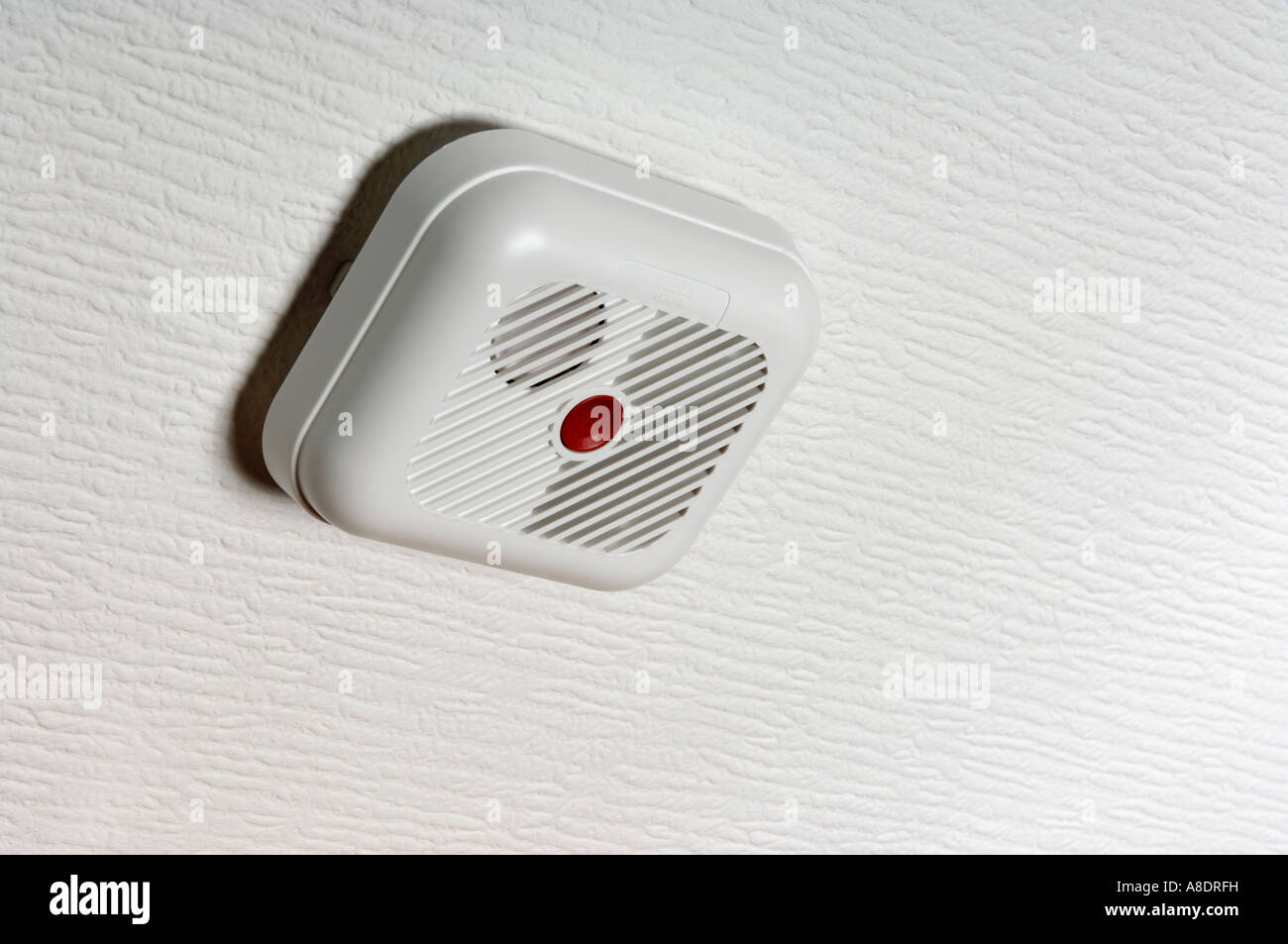 Smoke alarm hi-res stock photography and images - Alamy