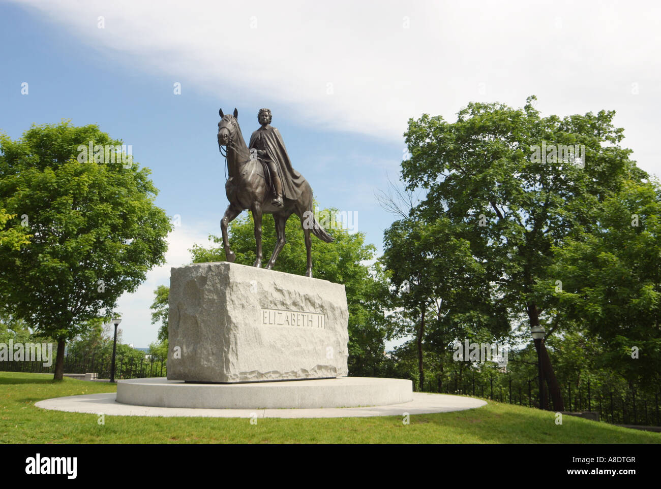 Statue of Queen Elizabeth II riding a horse in the grounds of the
