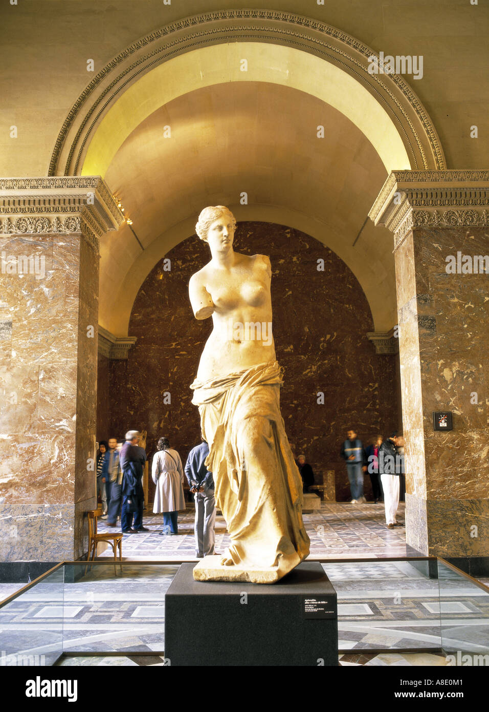 Statue of Venus de Milo in Louvre museum in Paris France Stock Photo - Alamy