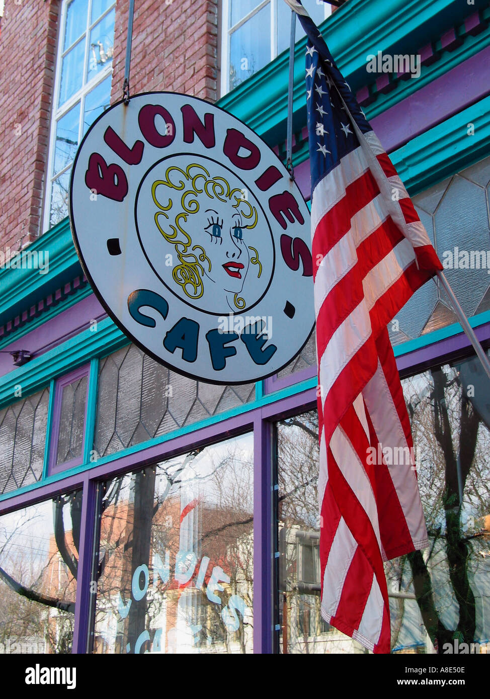 Local cafe and US flag outside in Market St, Rhinebeck Village