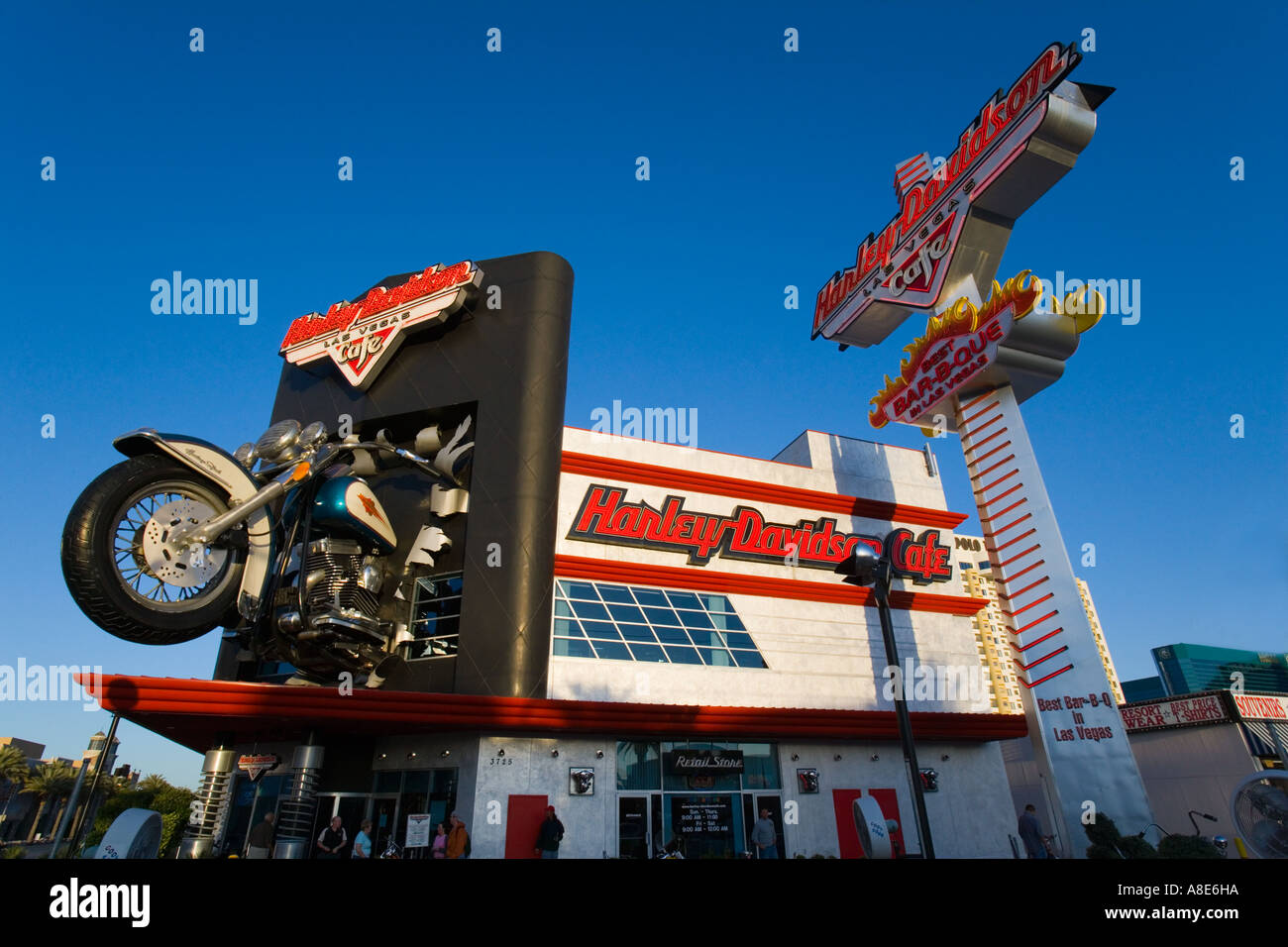 Las Vegas" - "Harley Davidson" Cafe on the "Strip" with eye catching  signage and exhibits Stock Photo - Alamy