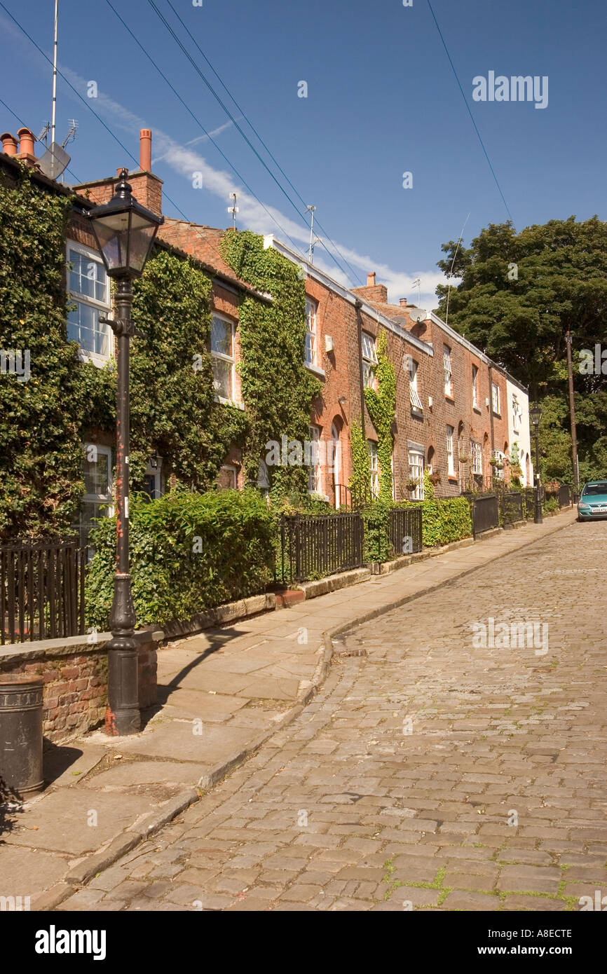Cheshire Stockport Heaton Mersey Vale Close town houses Stock Photo Alamy