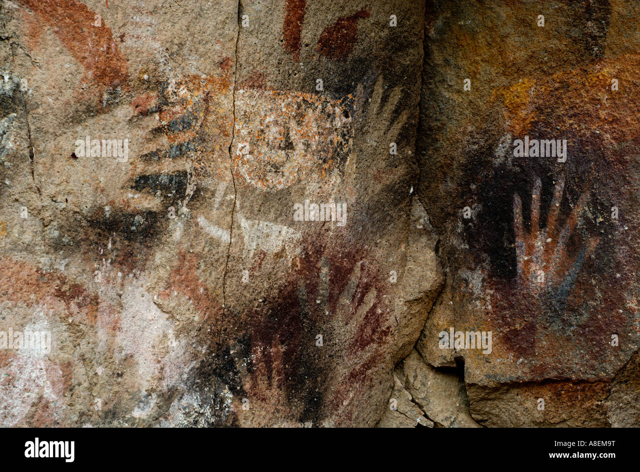 Ancient Hands, Stencil Paintings, Rio Pinturas Canyon, Cave of the ...