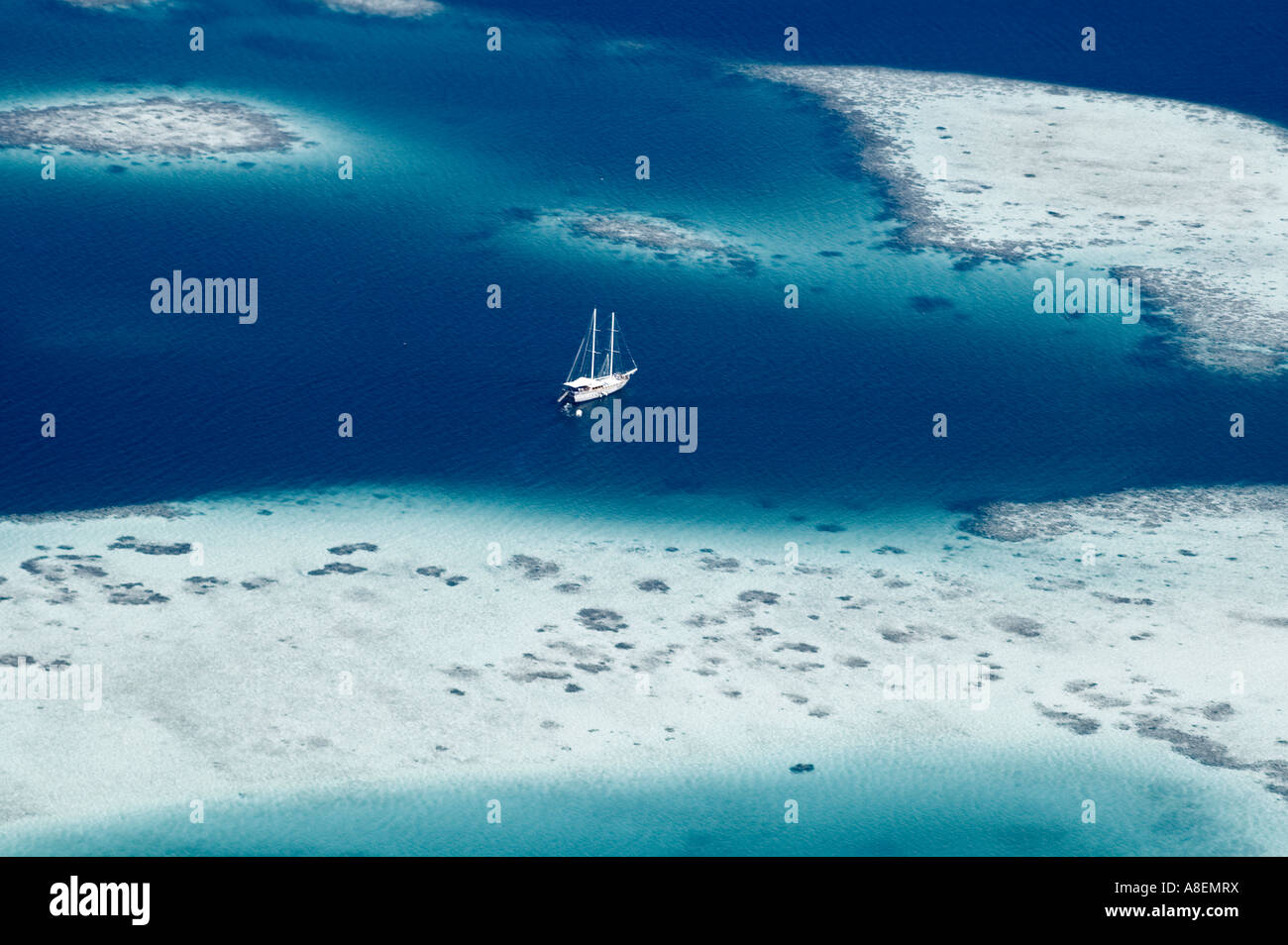 Aerial view of a tropical coral island, Maldives Stock Photo - Alamy