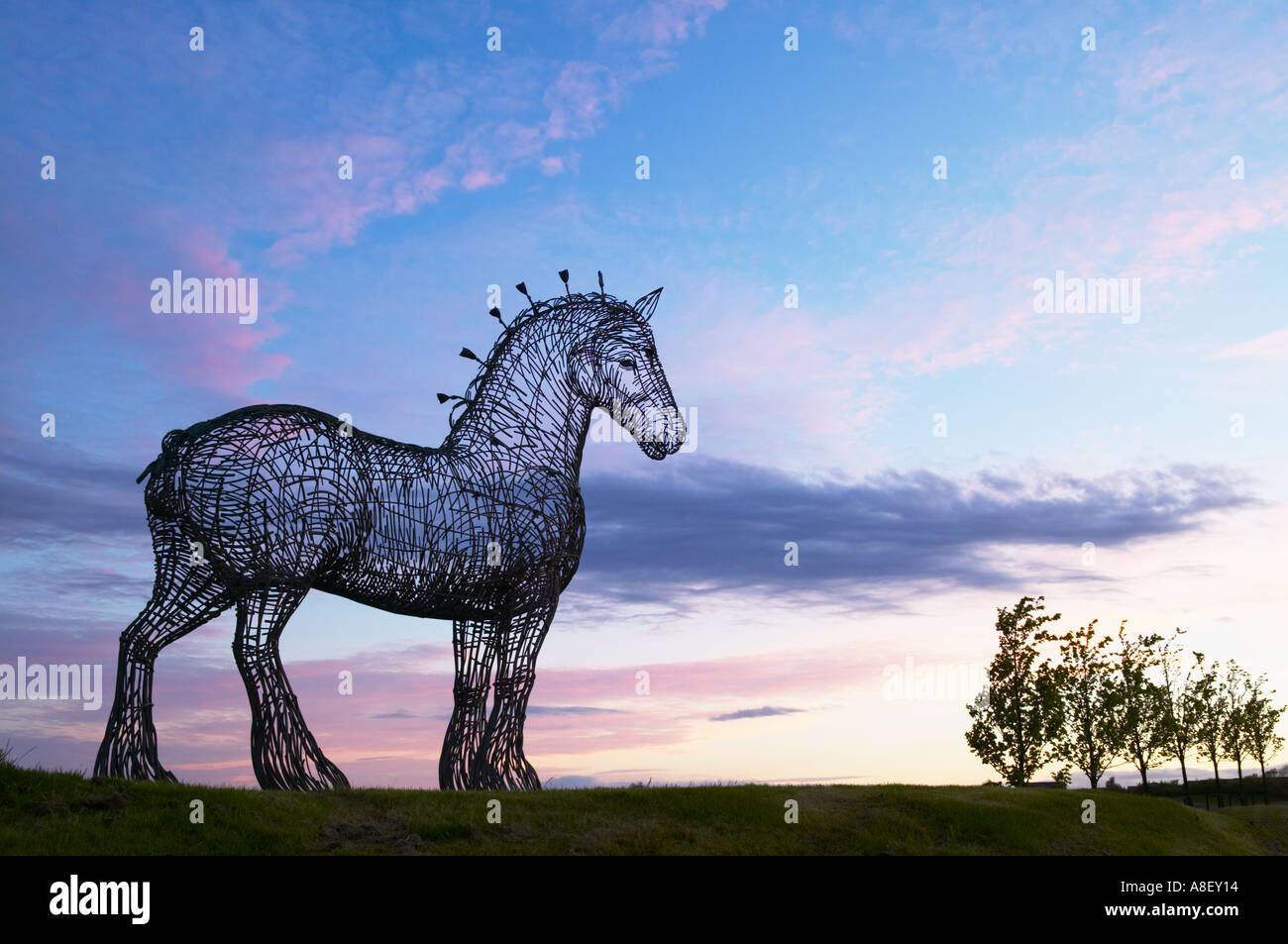 Easterhouse, Glasgow, Scotland. The Heavy Horse by sculpture Andy Scott Stock Photo Alamy