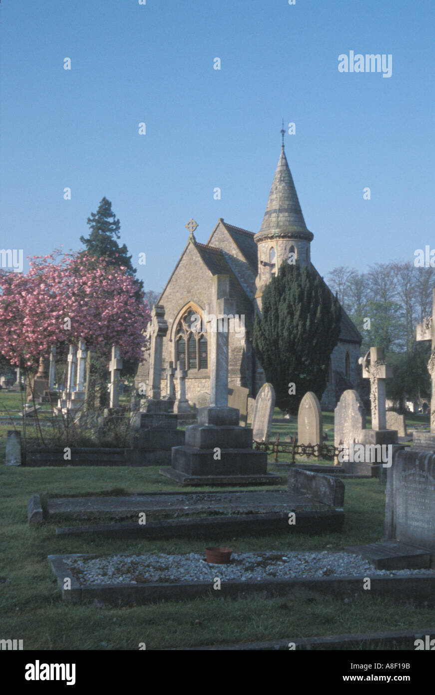 Epsom cemetery hires stock photography and images Alamy