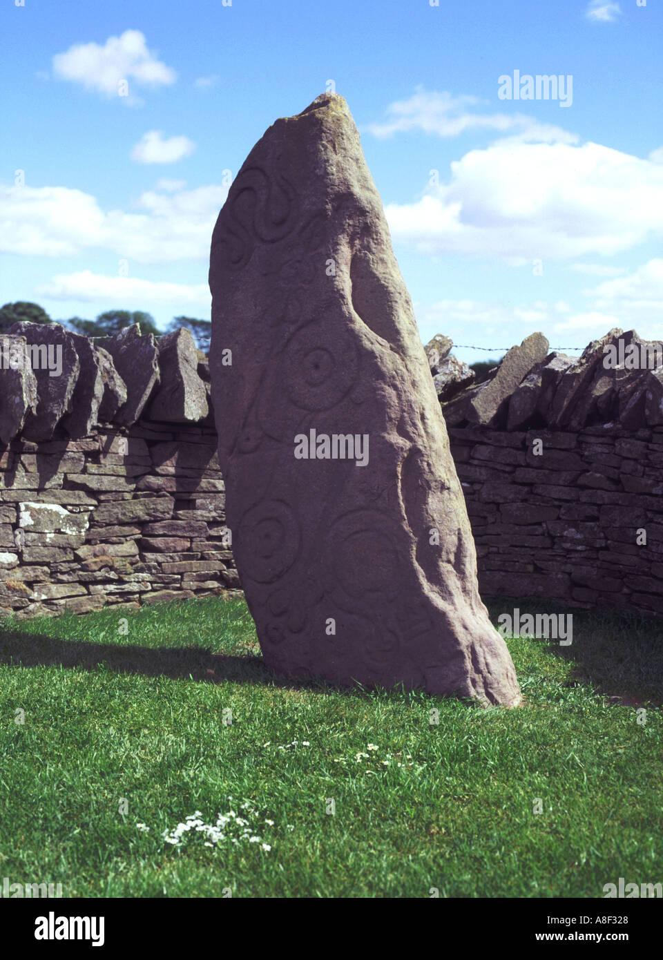 dh Pictish stone ABERLEMNO ANGUS SCOTLAND Engraved art carvings celtic scottish pict carving picts Stock Photo