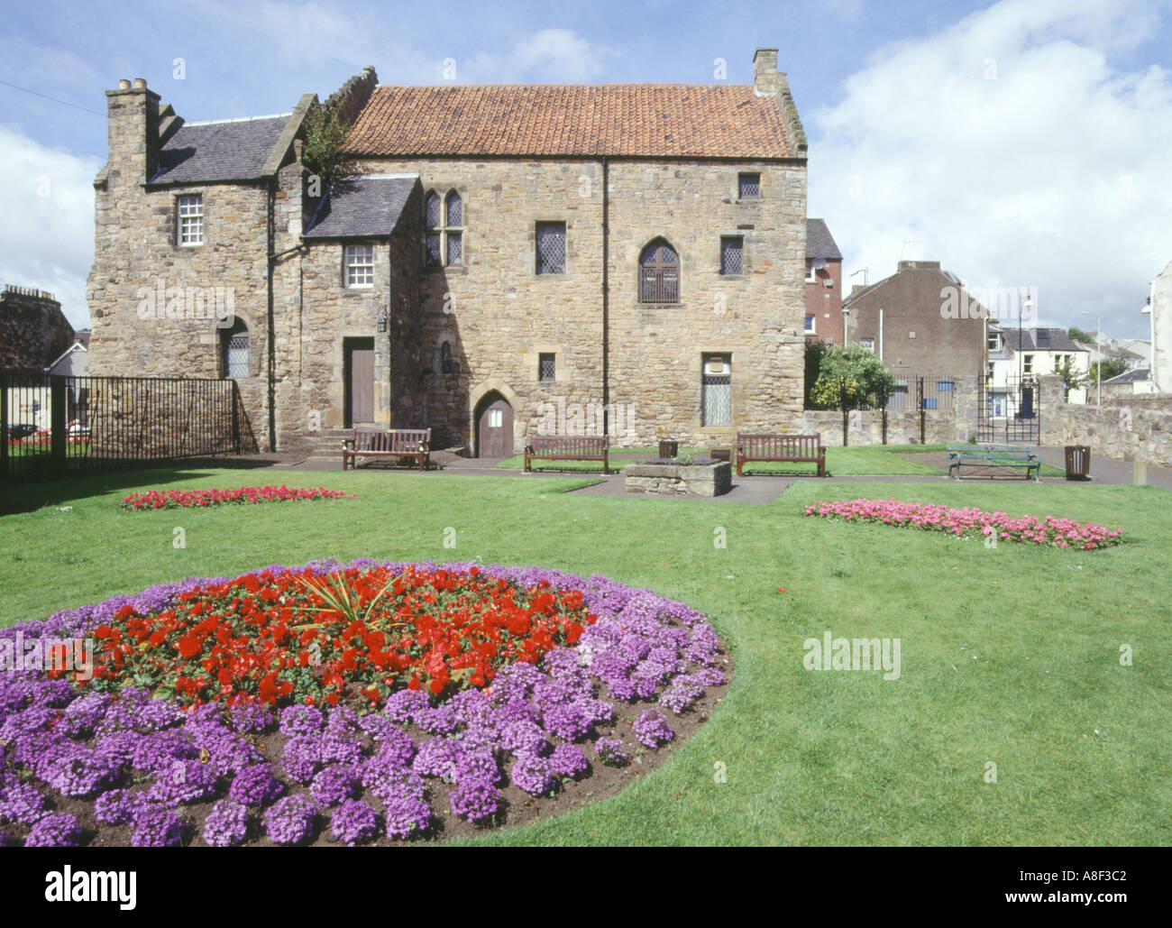 dh  INVERKEITHING FIFE Friary and gardens historical scotland Stock Photo