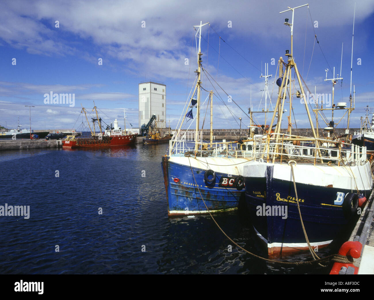dh  BUCKIE MORAY Fishing boats in harbour Scotland coastal harbours Stock Photo