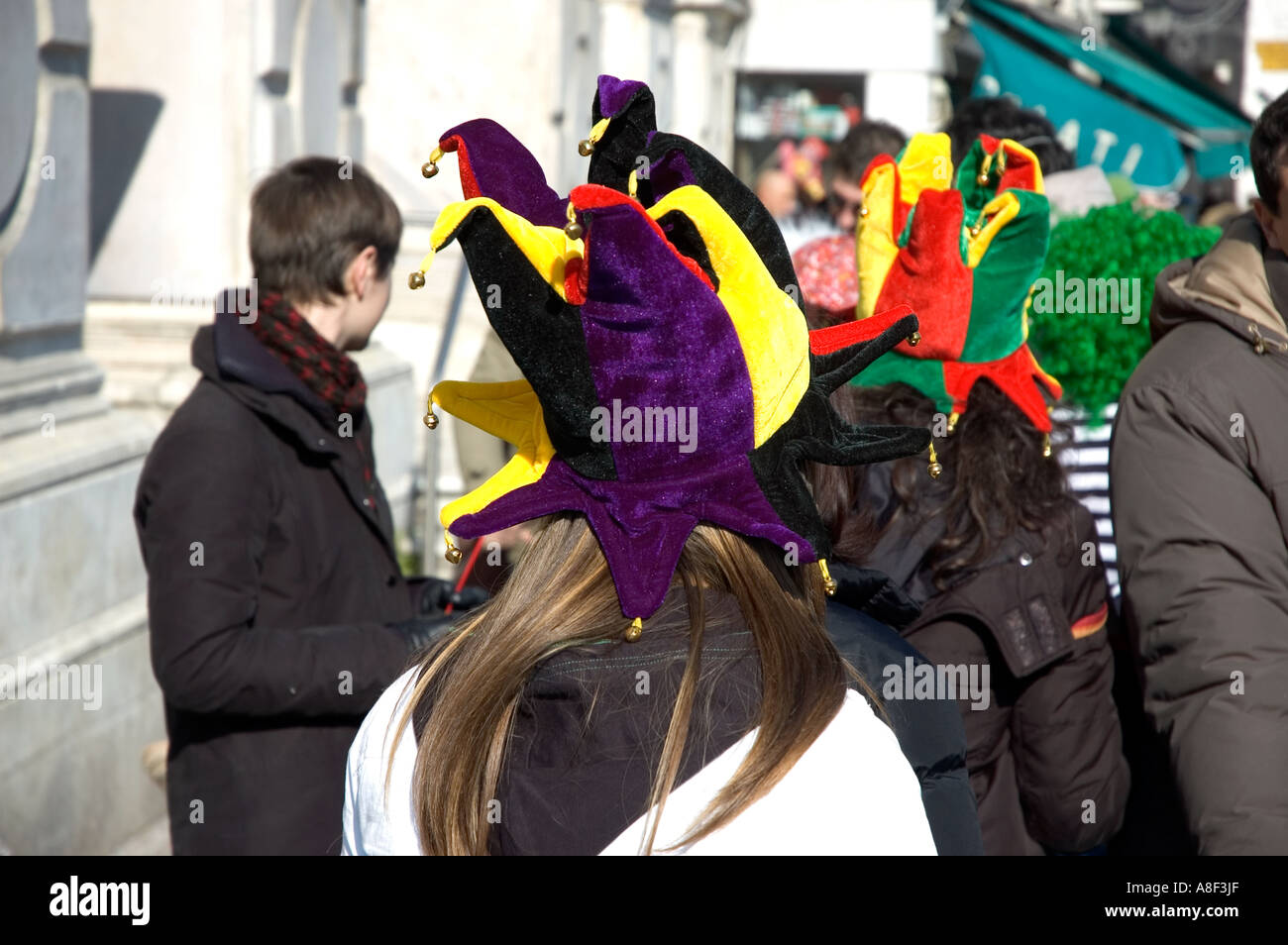 Hats in venice hi-res stock photography and images - Alamy