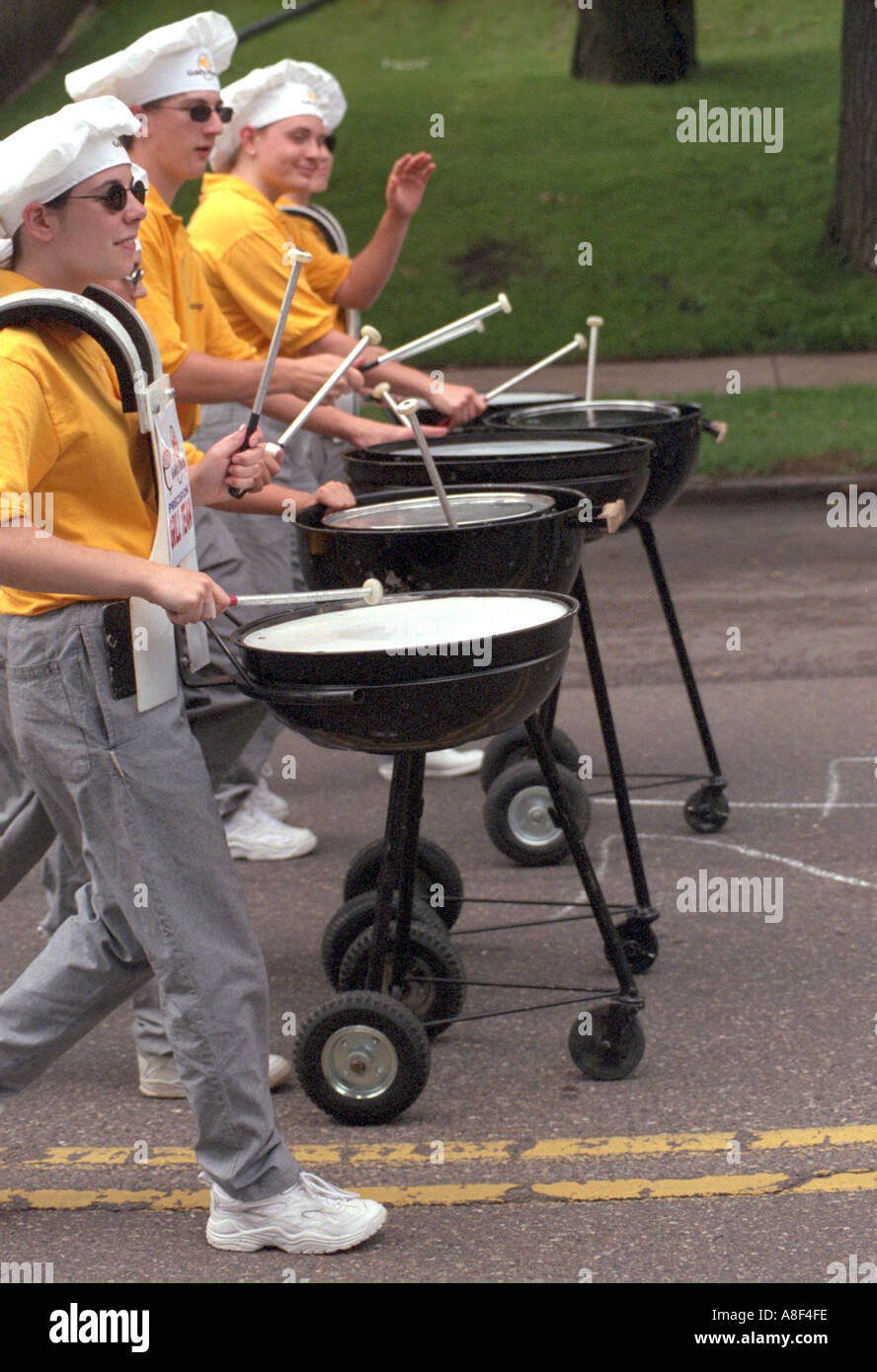 st pattys day parade st paul 2025