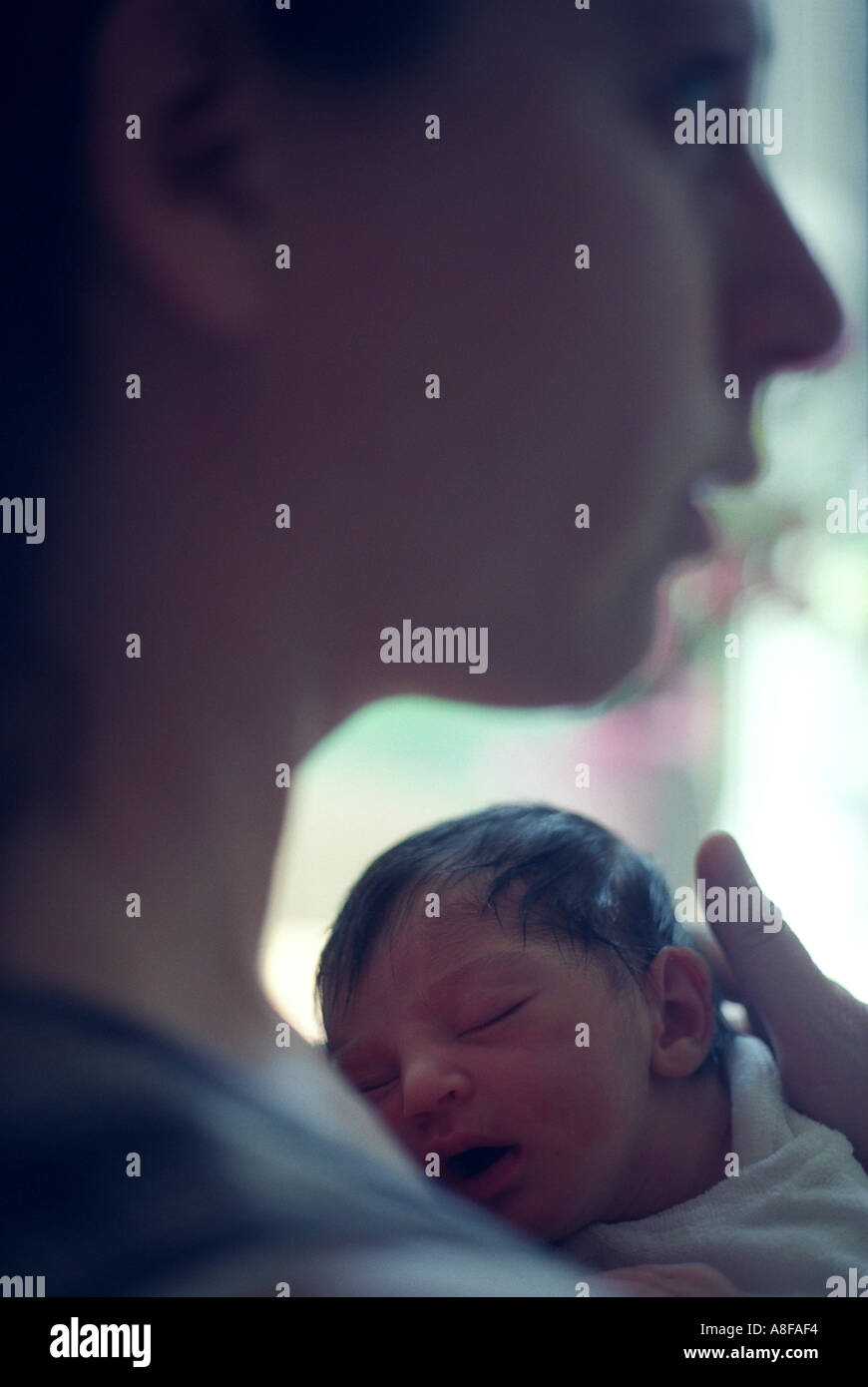 Woman giving birth home hires stock photography and images Alamy