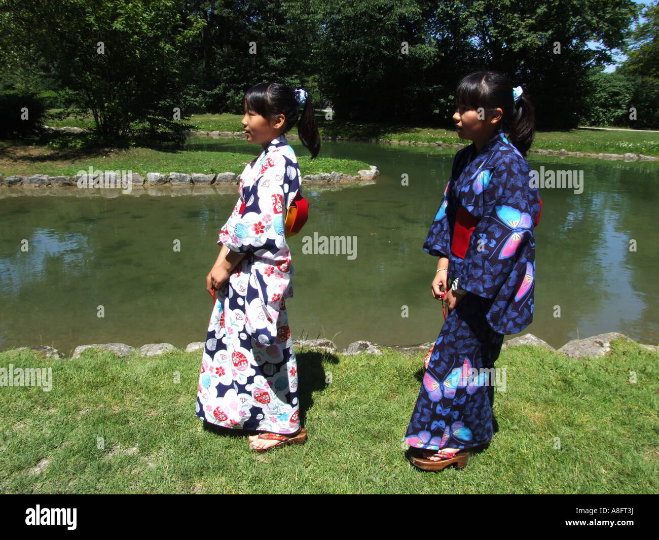 Japanese Kimono dressing Stock Photo Alamy