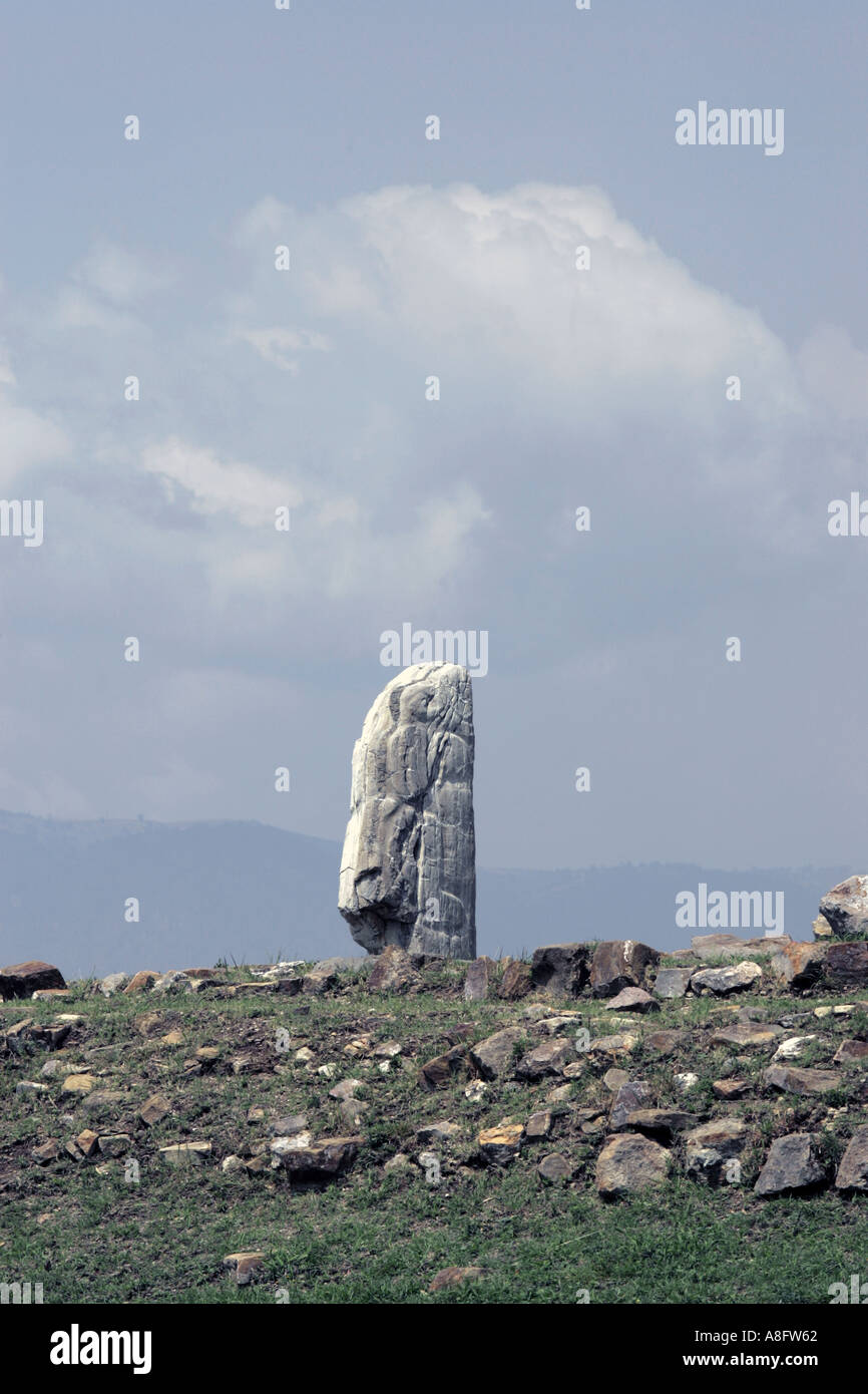 Monte alban sculpture hi-res stock photography and images - Alamy