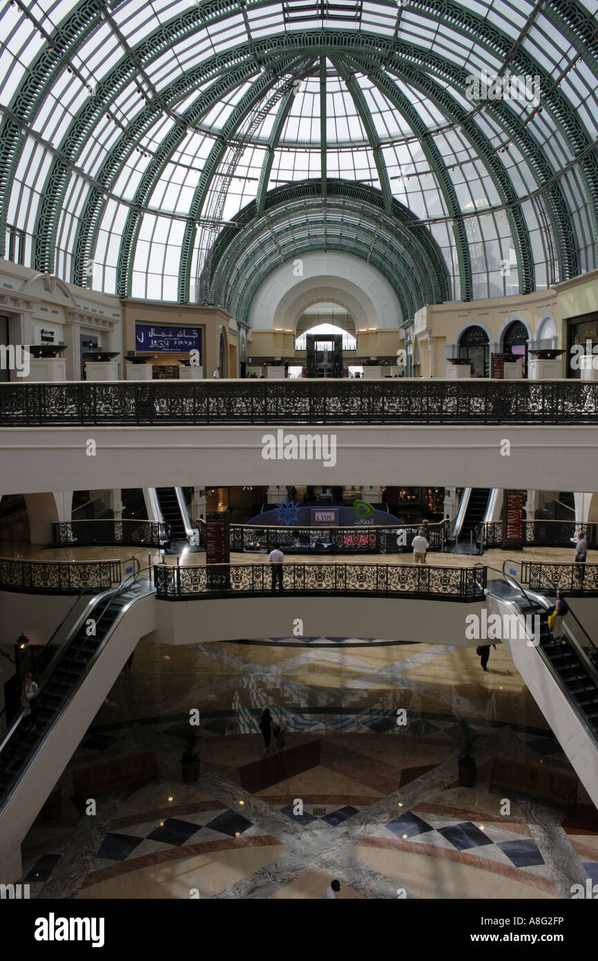 Dubai, inside look ath the dome of the Mall of the Emirates, United Arab Emirates. Photo by Willy Matheisl Stock Photo