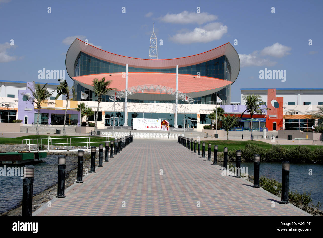 Rash Al Khaimah, shopping mall, United Arab Emirates. Photo by Willy Matheisl Stock Photo