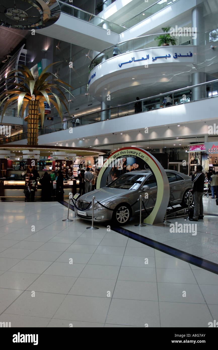 Dubai International Airport Sheikh Rashid Terminal, duty free gold