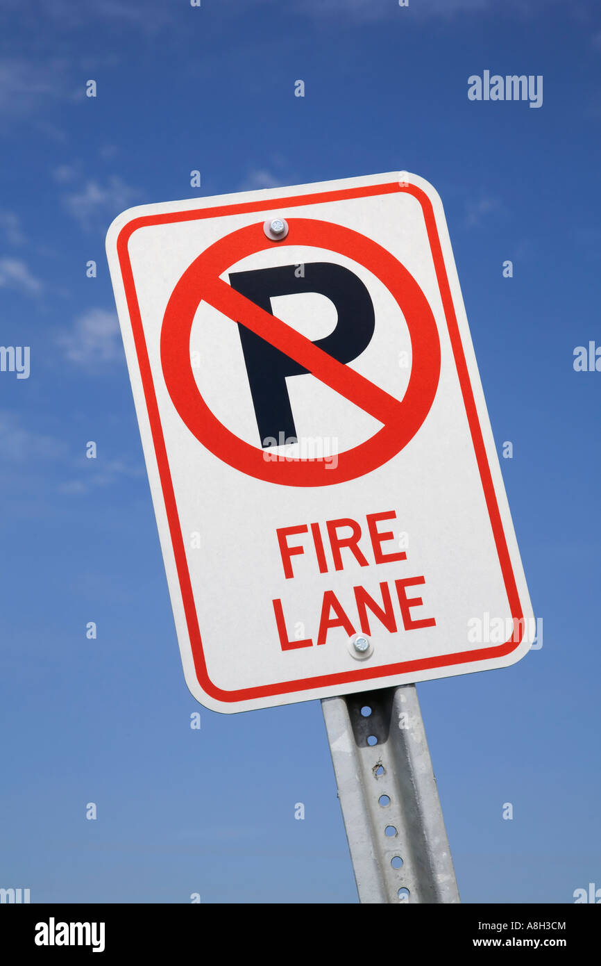 Fire Lane sign Stock Photo Alamy