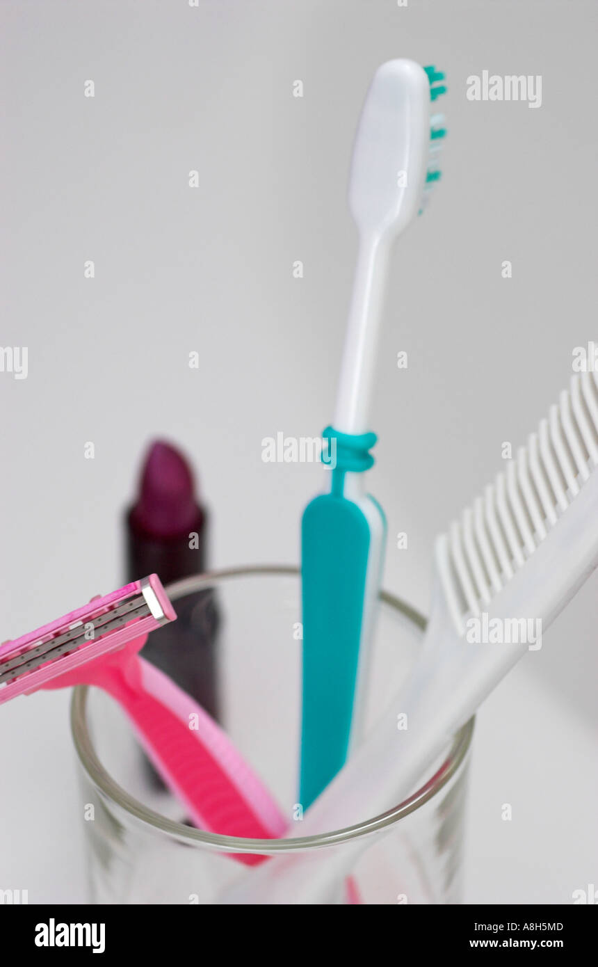 Dental razor hi-res stock photography and images - Alamy