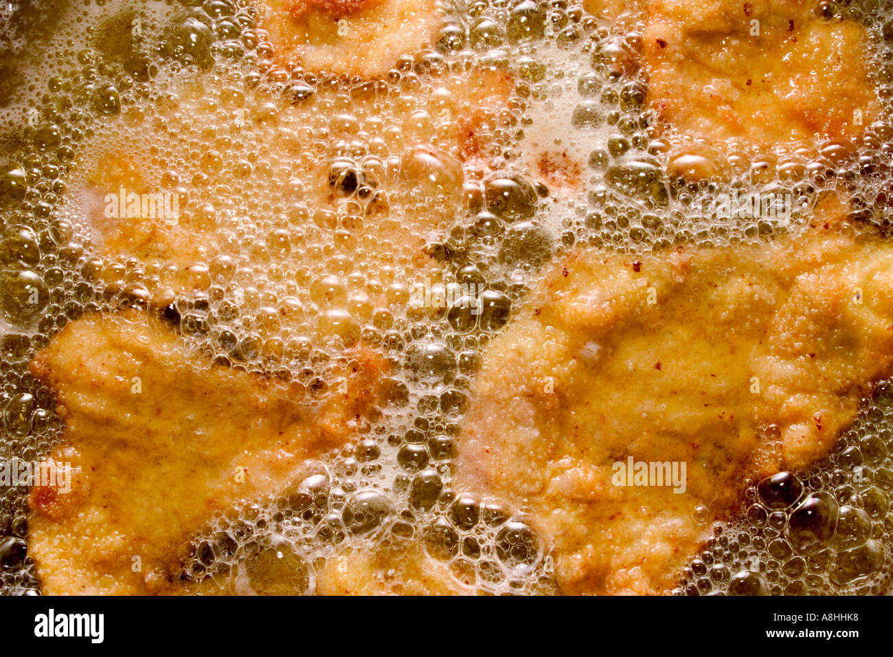 Deep fry hires stock photography and images Alamy