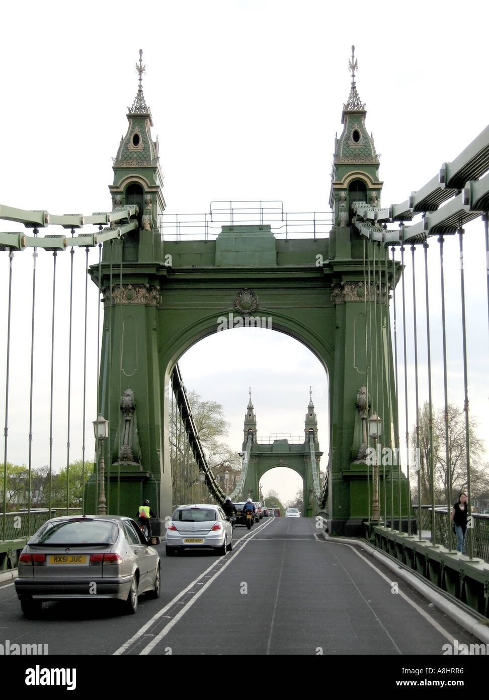 Hammersmith bridge suspension bridge river thames opened 1887 hires stock photography and