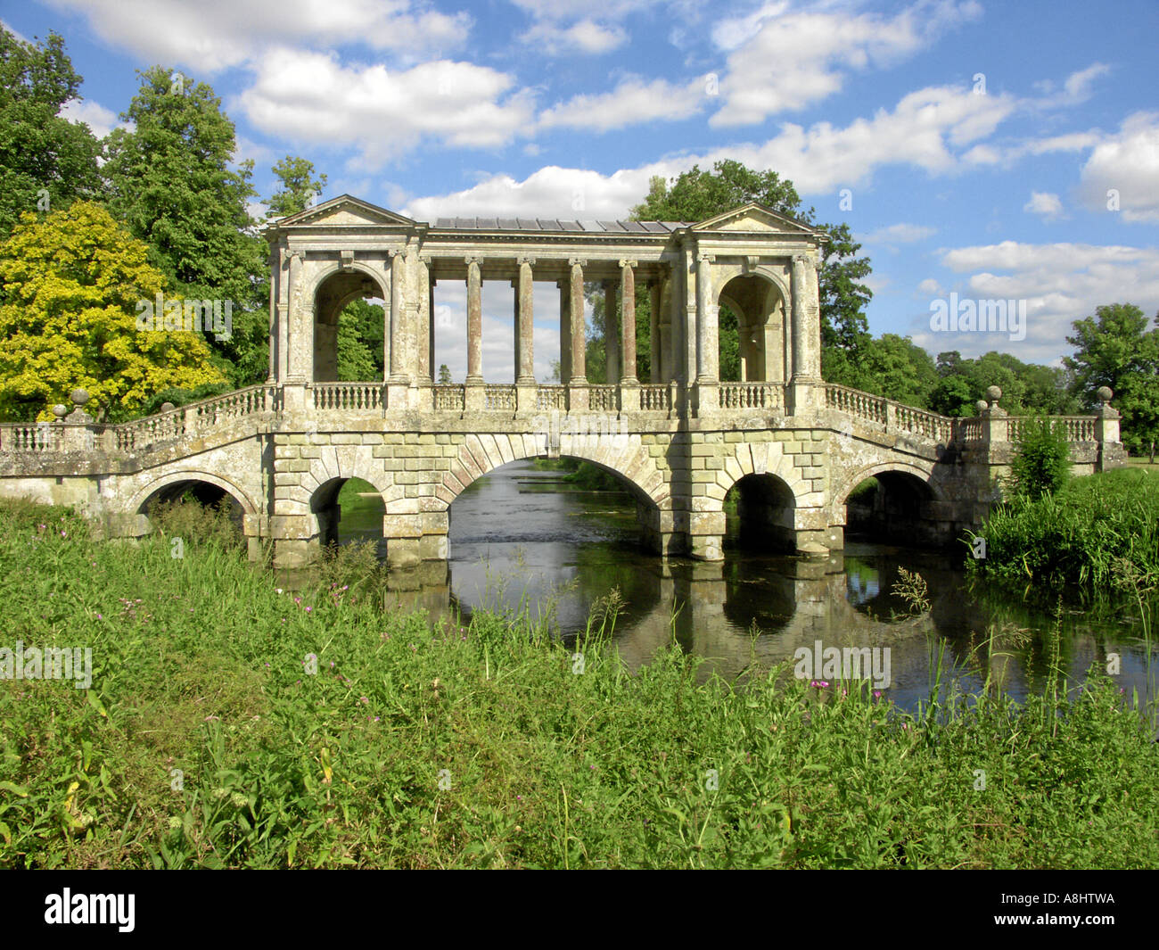 The bridge in the park of Wilton House, Great Britain Stock Photo