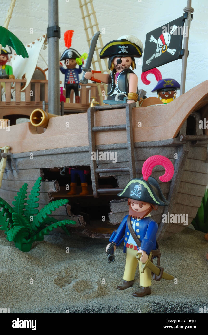 Playmobil toys pirats with wreck ship with one canon Stock Photo - Alamy