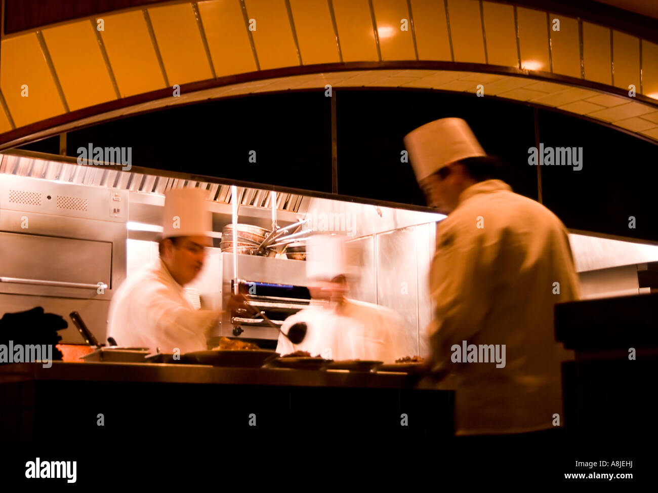Restaurant Open Kitchen Stock Photo - Alamy