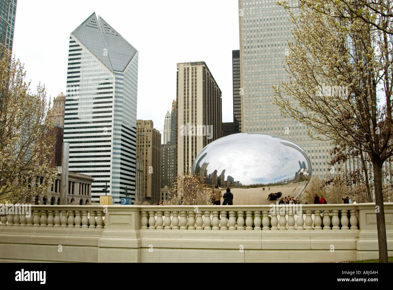 Chicago Millennium Park Stock Photo - Alamy