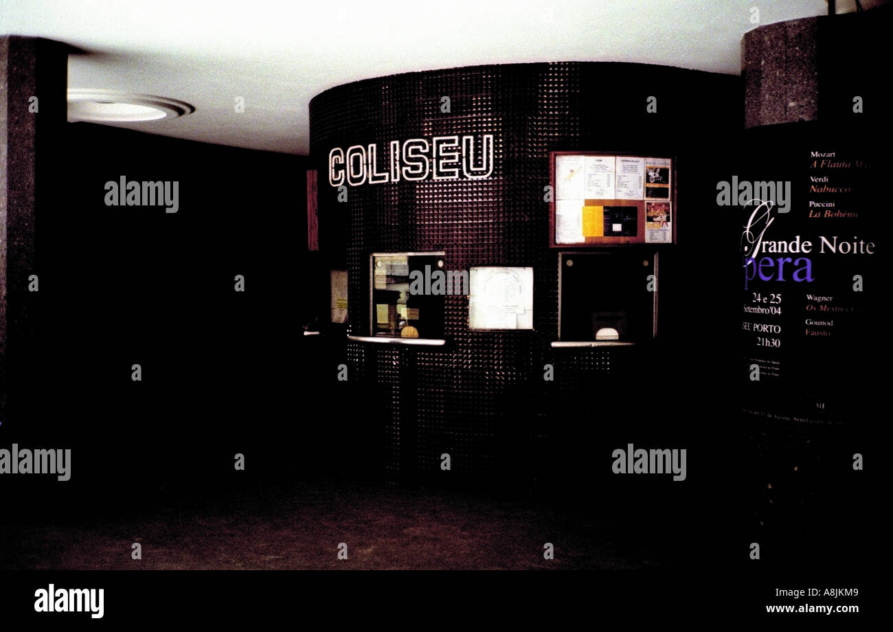 Foyer of Coliseu cinema in Oporto Stock Photo