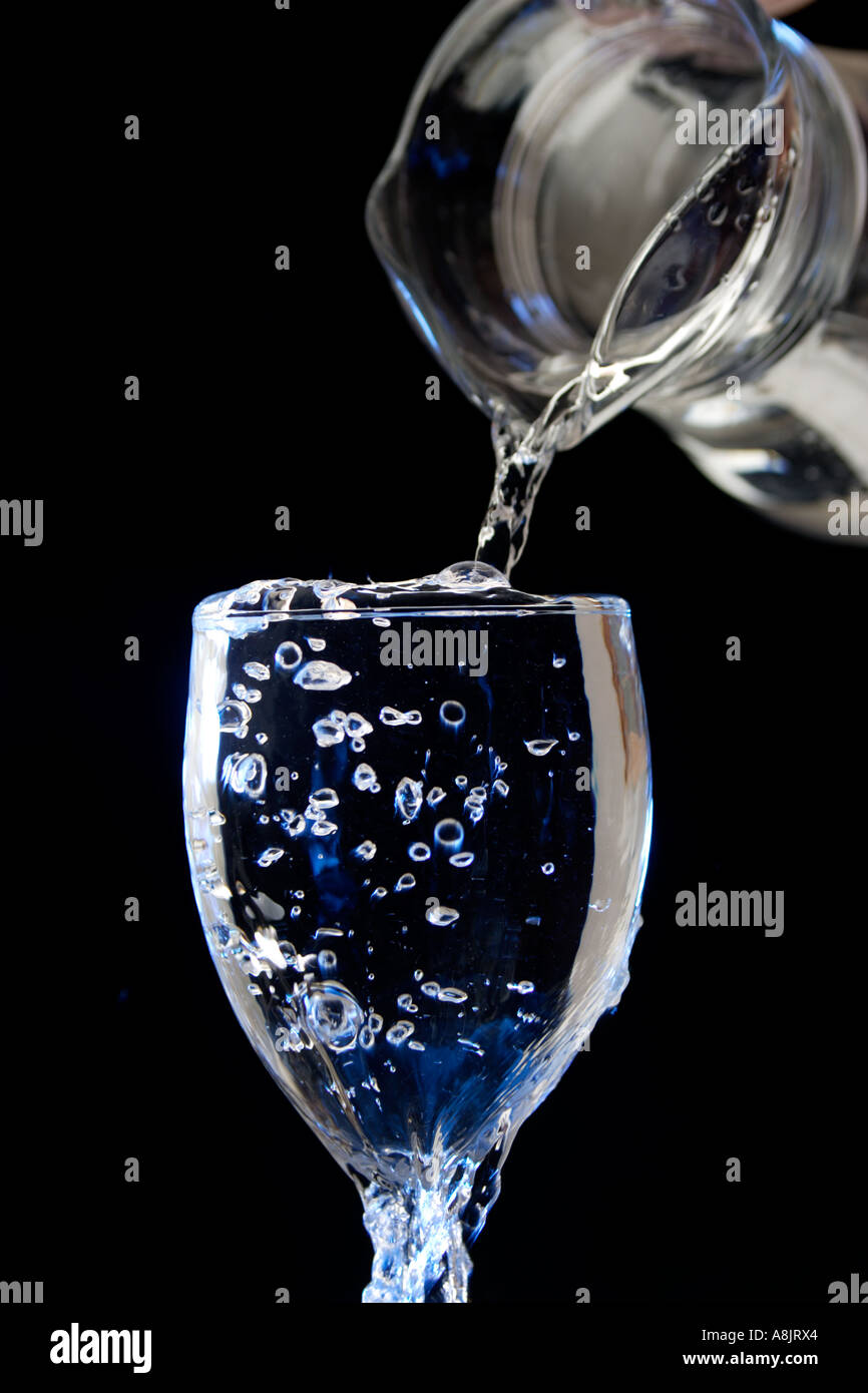 Water bubbles in wine glass Stock Photo Alamy