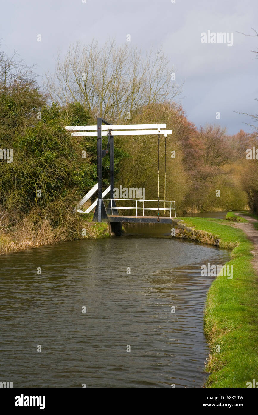 View of Turf Lea Lift Bridge on the Peak Forest Canal at  Marple near Stockport in Cheshire Stock Photo