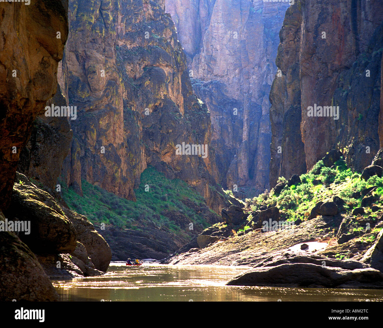 USA IDAHO OREGON UPPER OWYHEE RIVER Canoeing through deep river canyons Canyonlands Stock Photo
