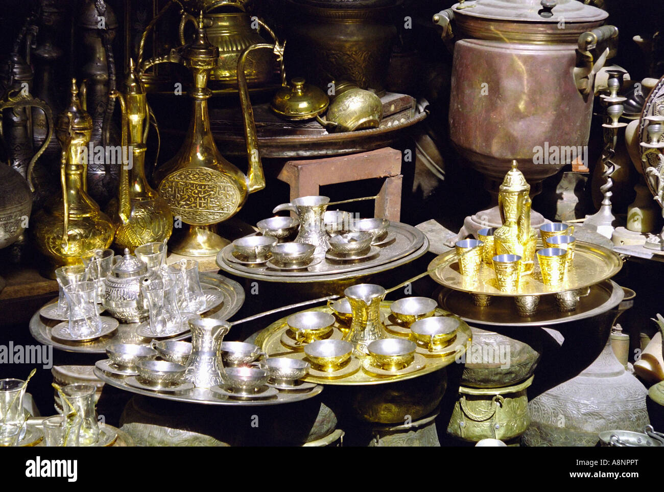 Middle east tea set hi-res stock photography and images - Alamy
