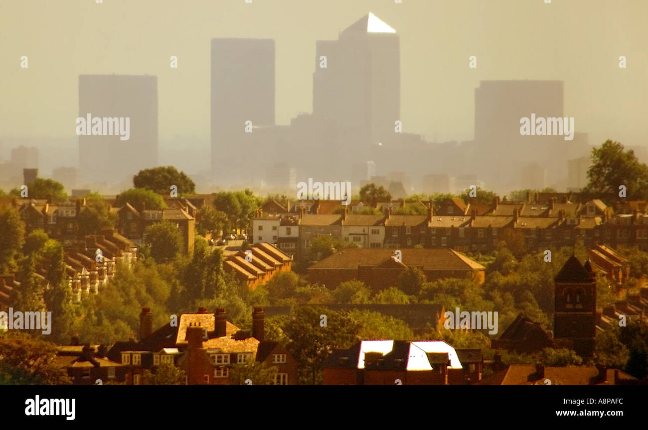 Alexandra palace view canary wharf hi-res stock photography and images ...