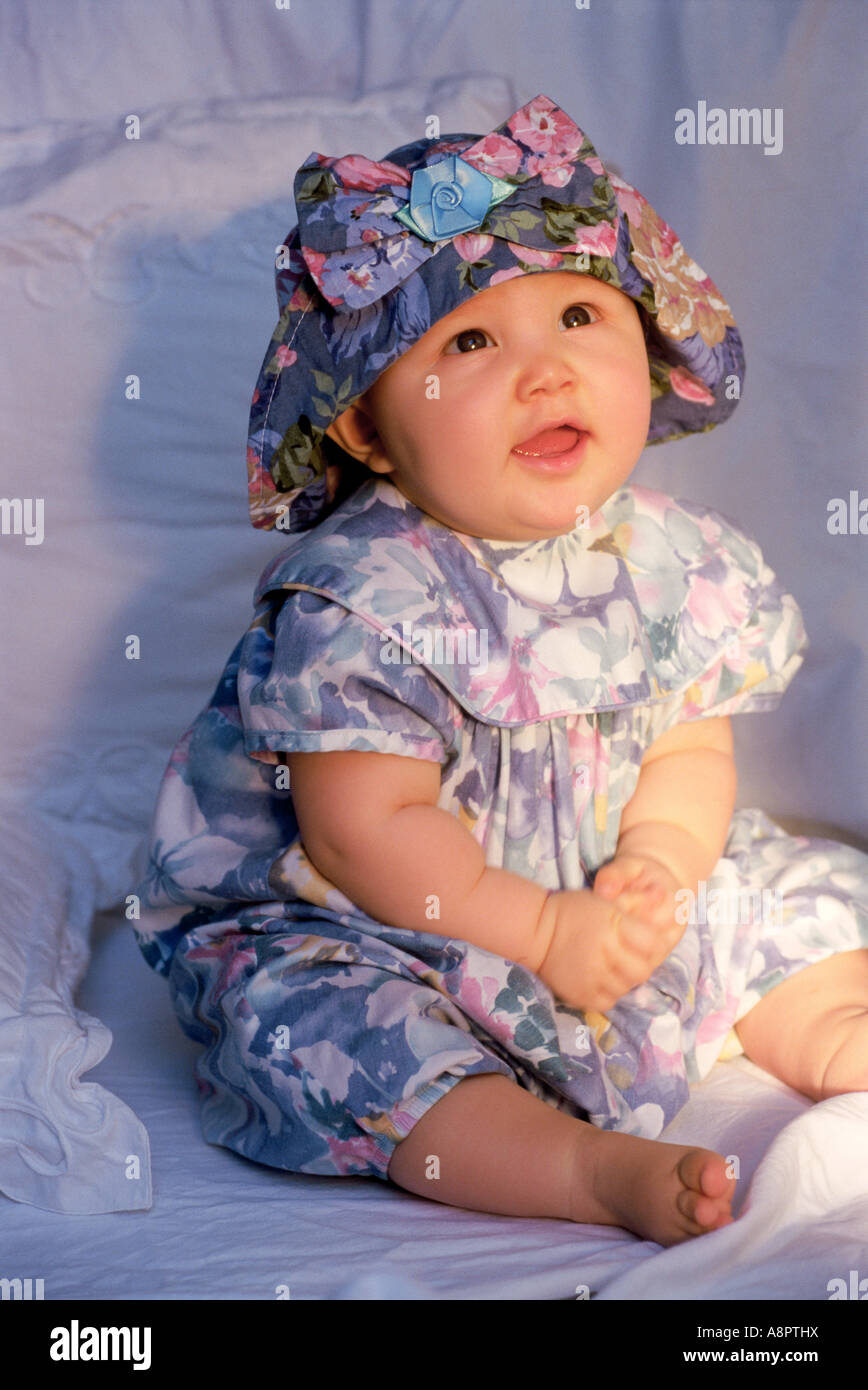 Matching dress and hat hires stock photography and images Alamy