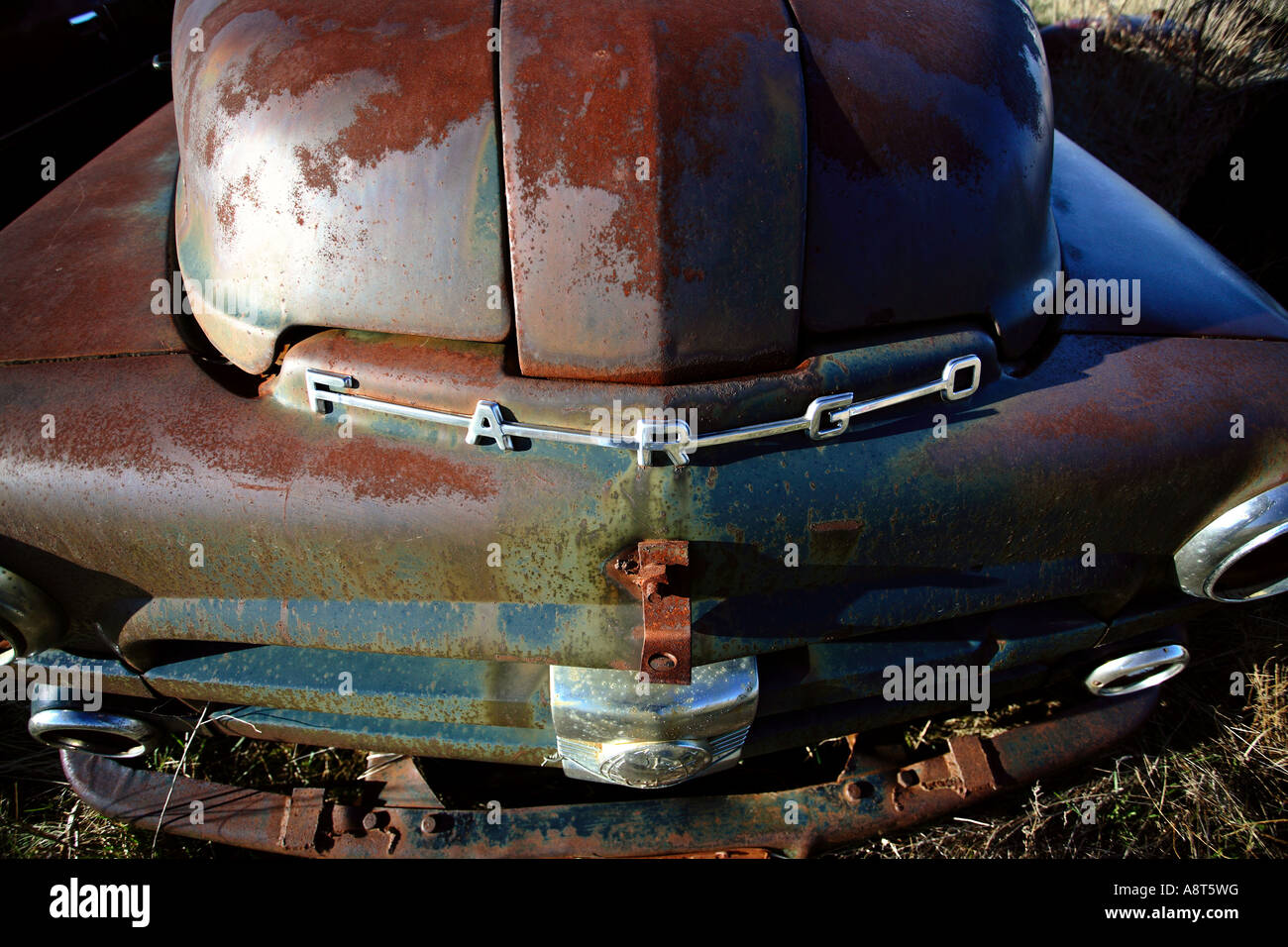 Front end of abandoned antique automobile Stock Photo - Alamy