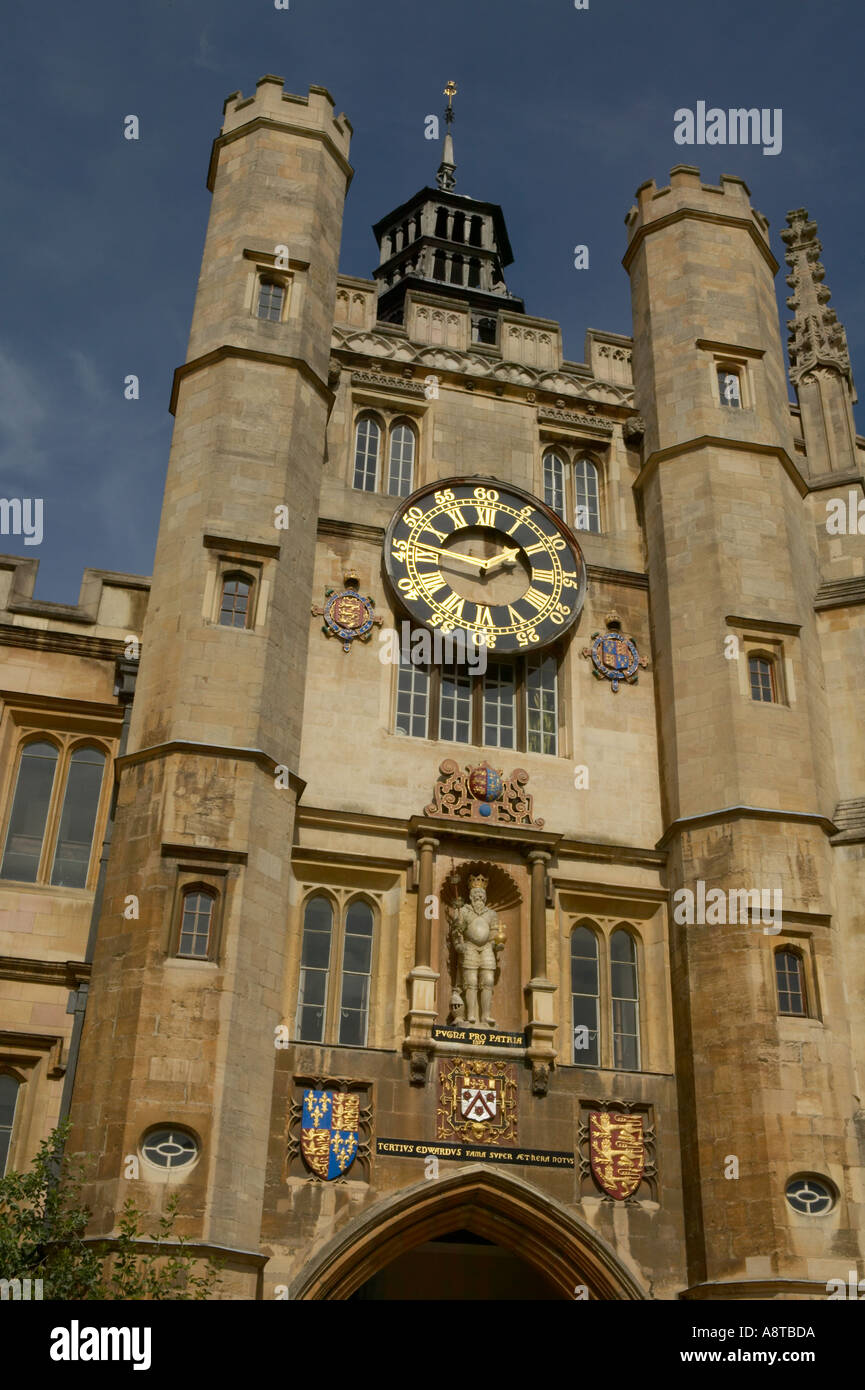 CLOCK TOWER GREAT COURT TRINITY COLLEGE CAMBRIDGE ENGLAND Stock Photo Alamy