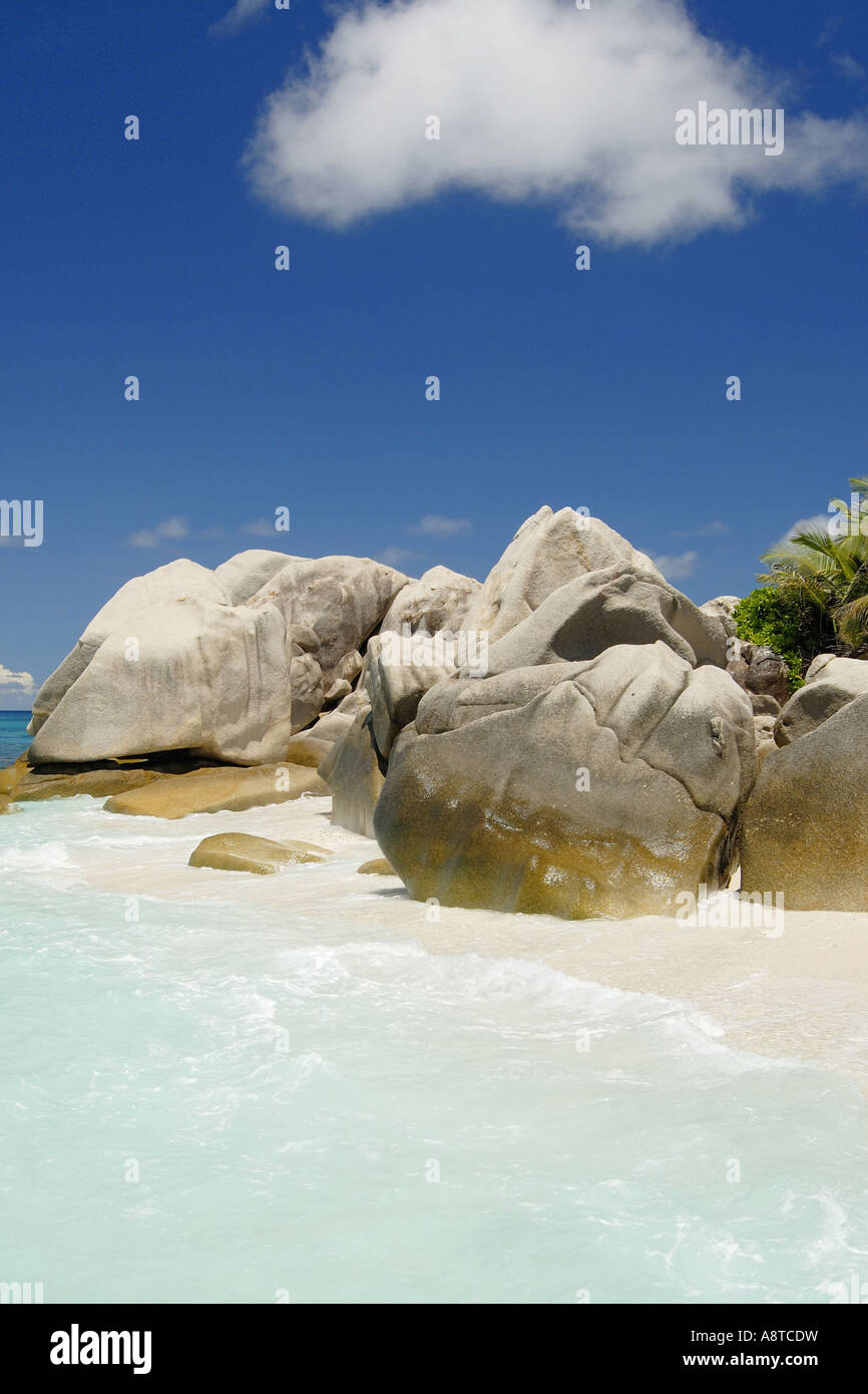 E Coco Rocks Ile coco hi-res stock photography and images - Alamy