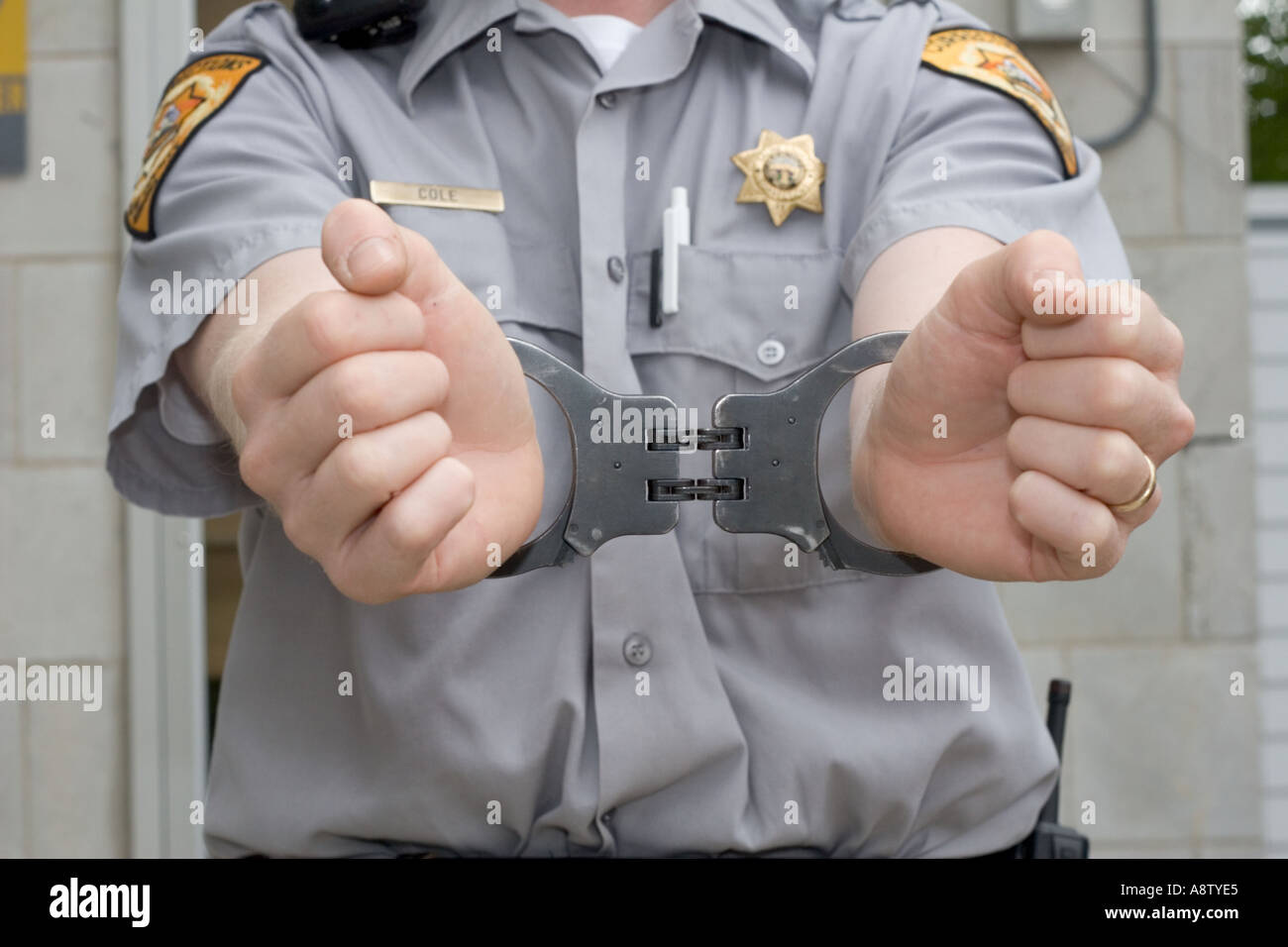 100 x Mini Handcuff Keys Police Security Guard Prison Officer 