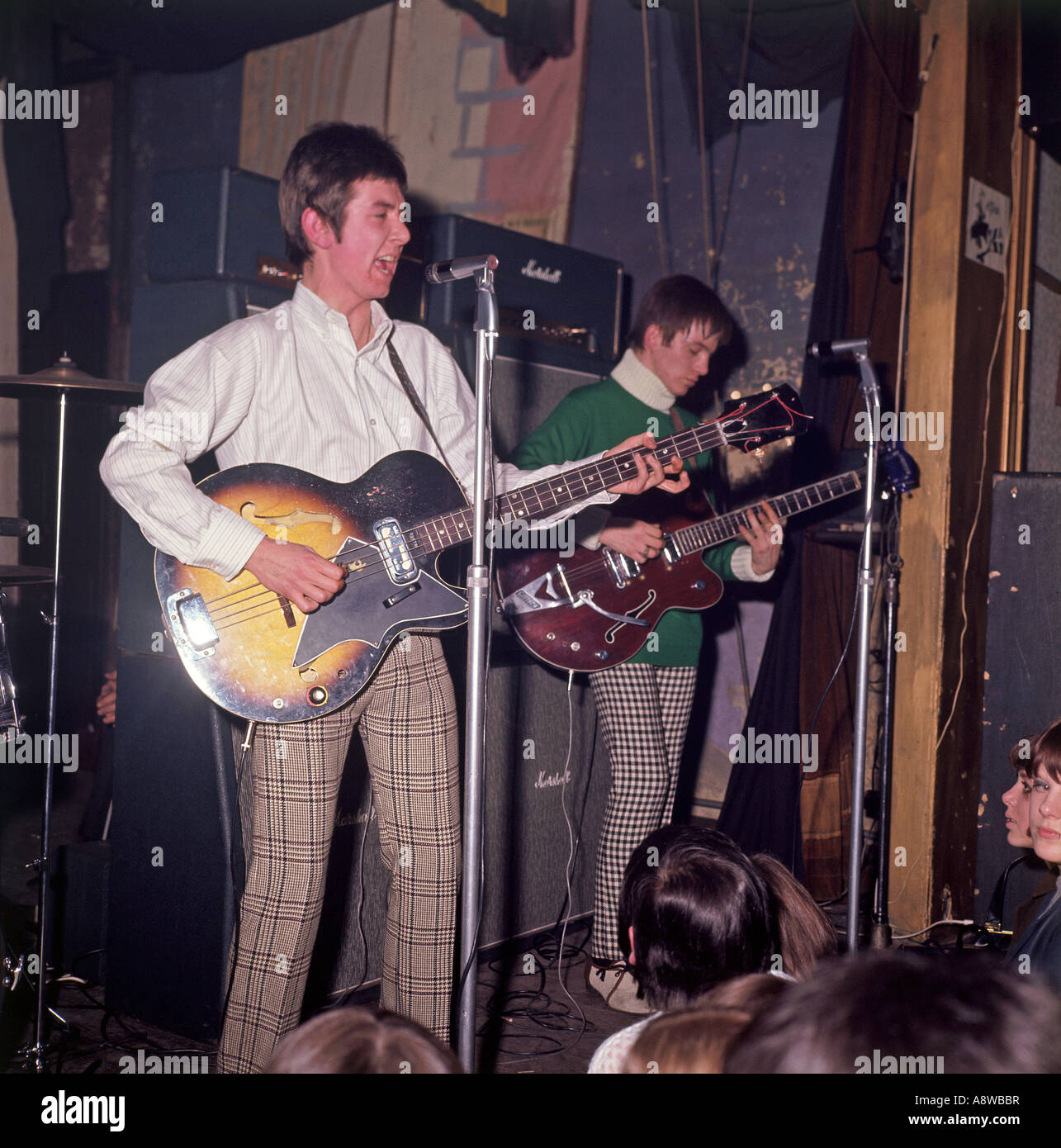 SMALL FACES - UK group in 1967 with Ronnie Lane at left and Stevie Winwood  Stock Photo - Alamy