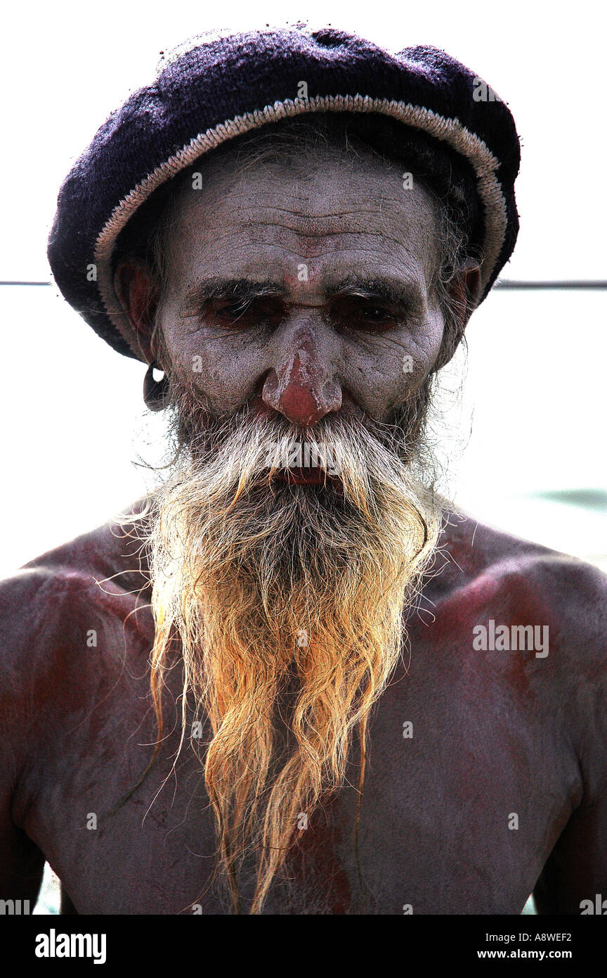 SUB90504 Udasin Indian priest sadhu with white beard and knitted cap ash smeared face Stock Photo