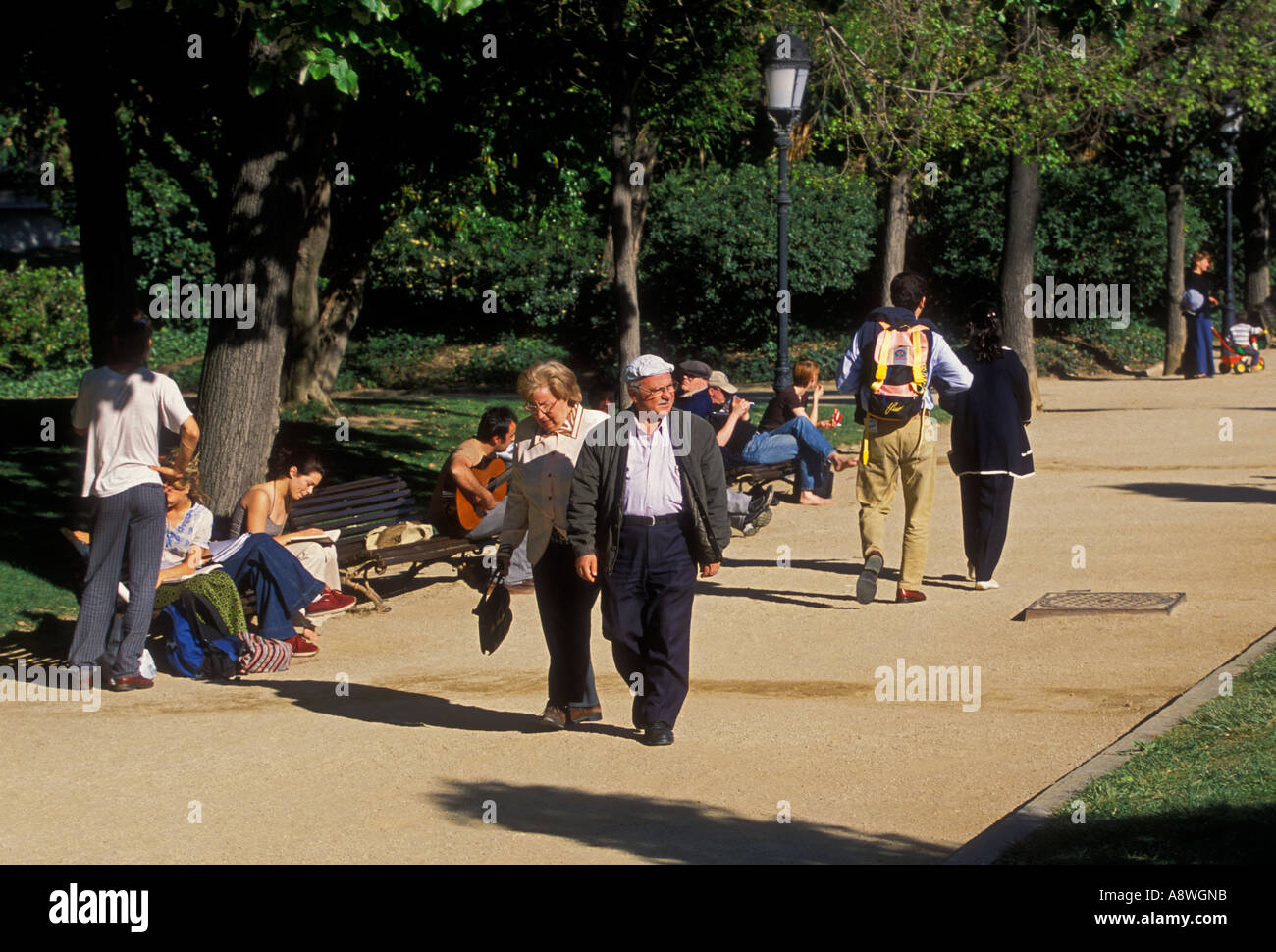 Spaniards, Spanish, mature, senior citizens, men, women, walking in park, La Ciutadella, La Ciutadella Park, Barcelona, Barcelona Province, Spain Stock Photo