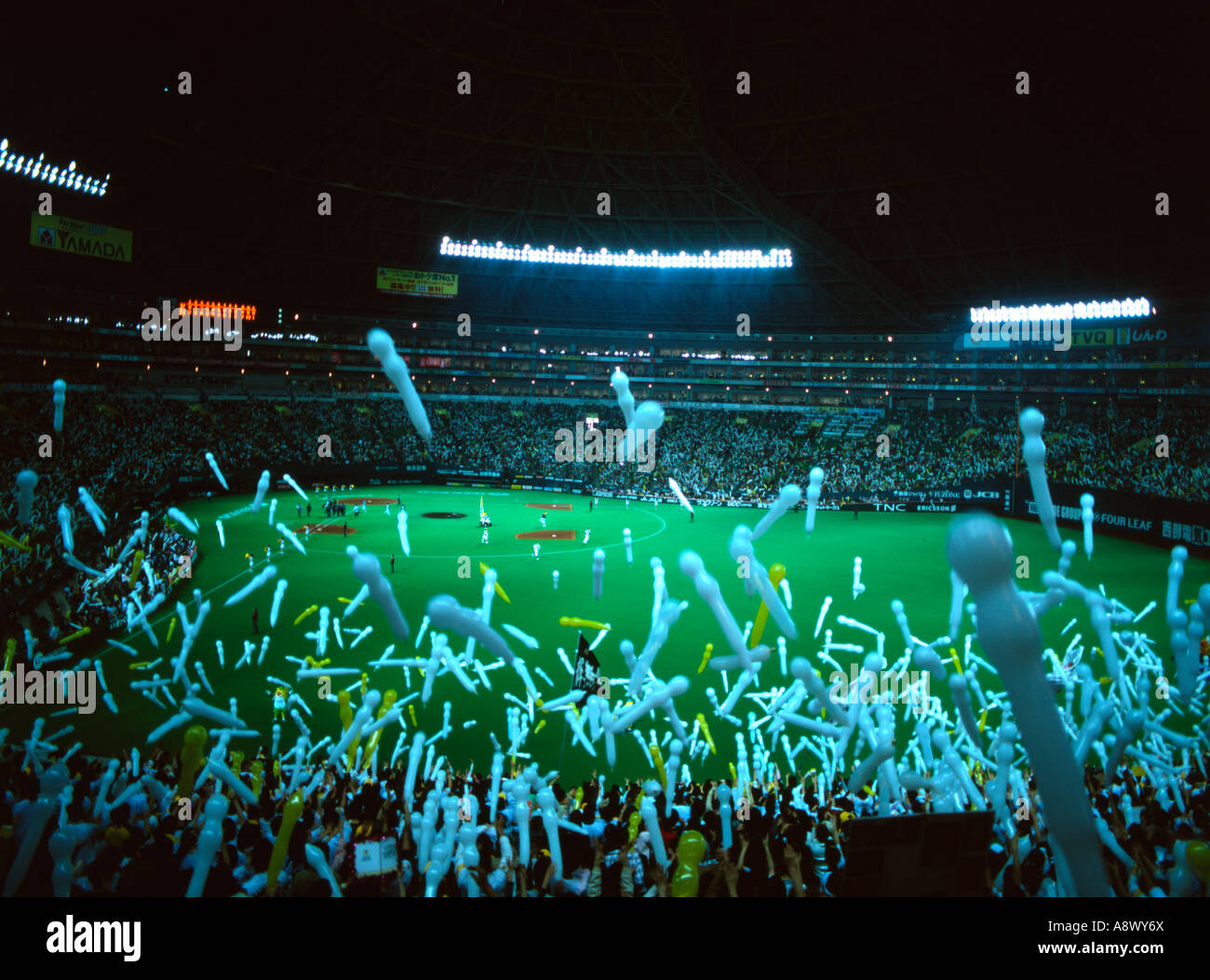 Yahoo Japan Hi Res Stock Photography And Images Alamy Yahoo Japan Hi Res Stock Photography And Images Alamy