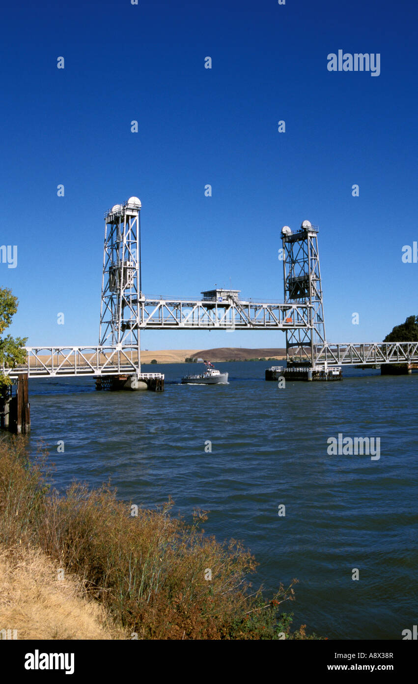 California CA Delta movable bridge vertical lift Stock Photo