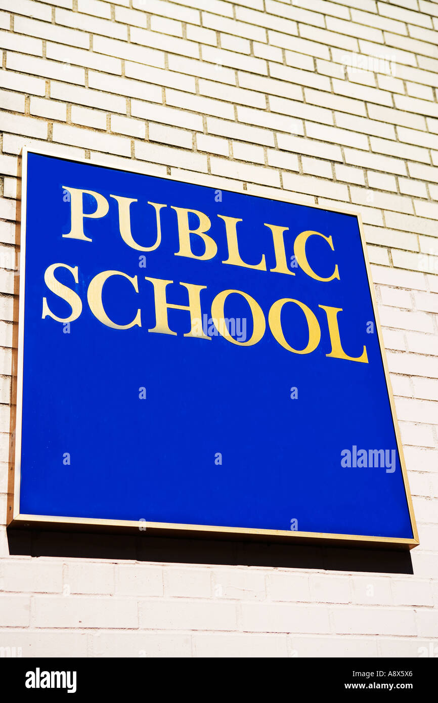 PUBLIC SCHOOL SIGN Stock Photo Alamy