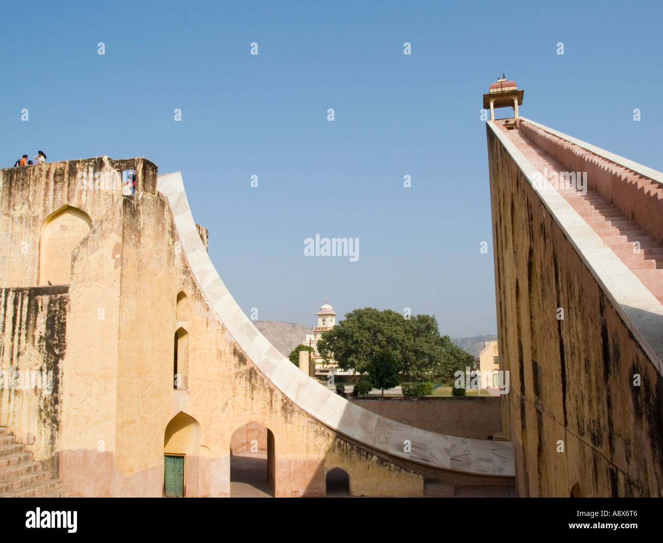 Large Samrat Yantra at Jantar Mantar Observatory largest sundial