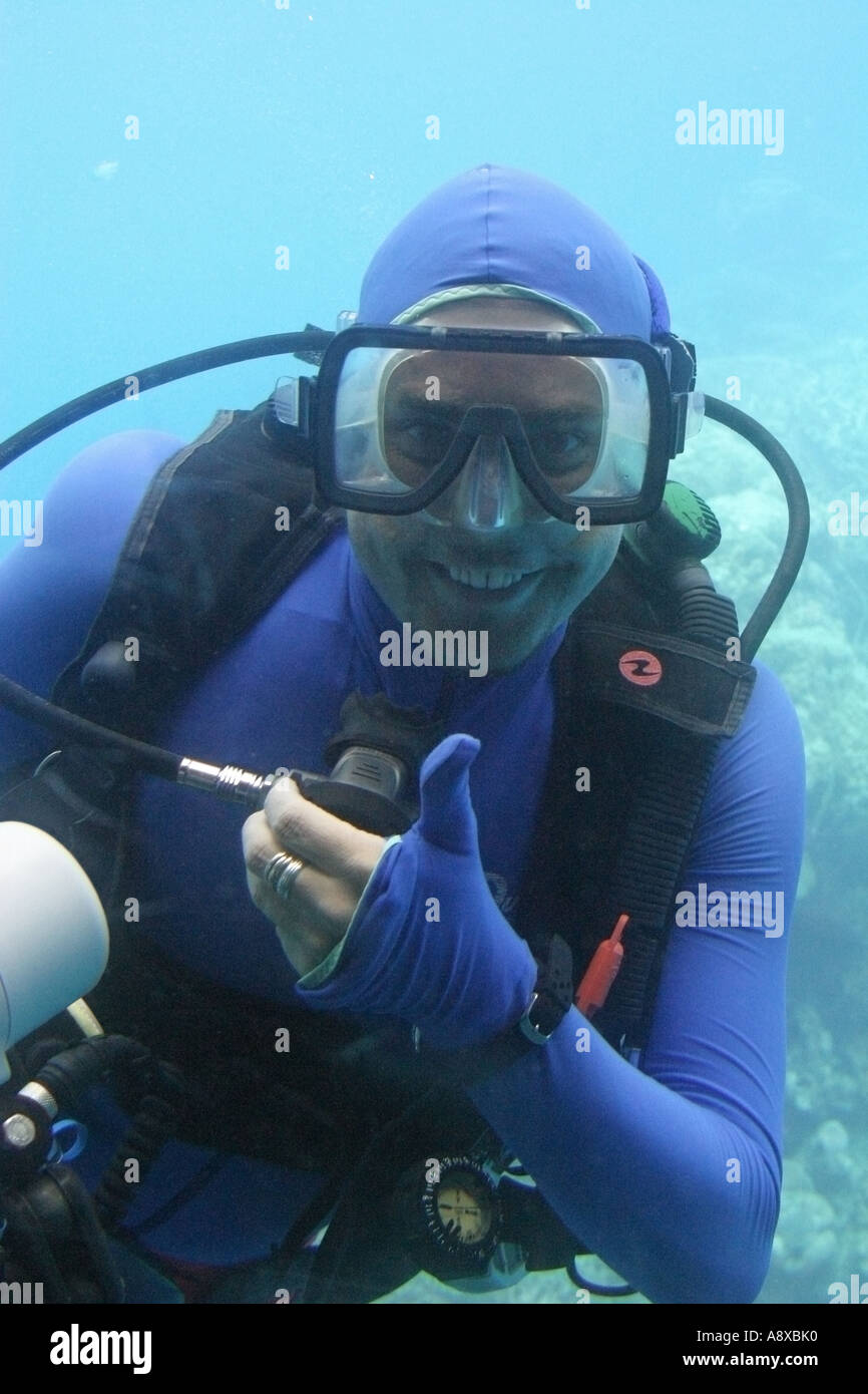 Underwater Photographer at the Agincourt Reef off the coast of Cairns